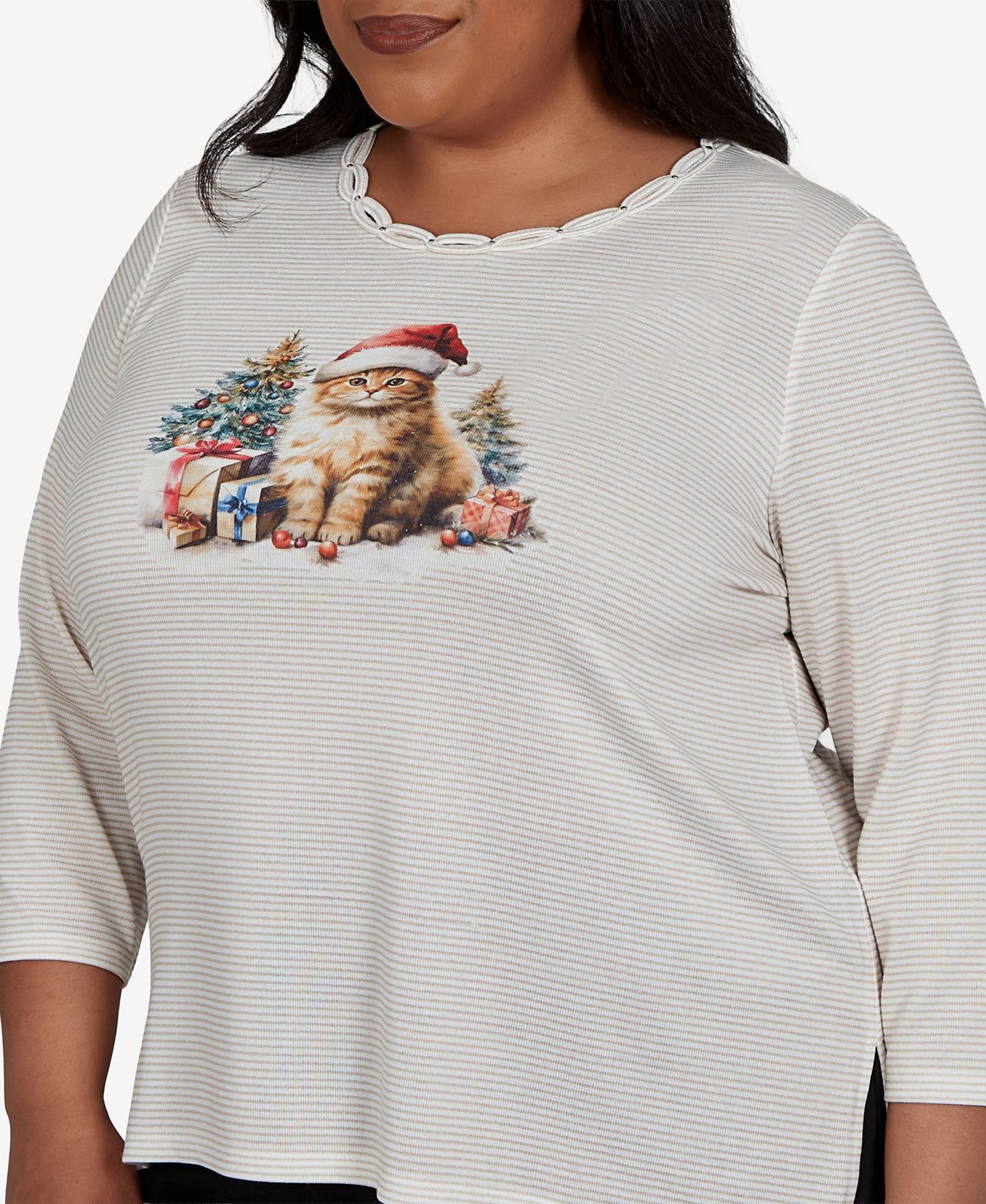 Женский топ Alfred Dunner Plus Size Santa Cat 3/4-Sleeve Knit, цвет: Рыжевато-коричневый — фото 4