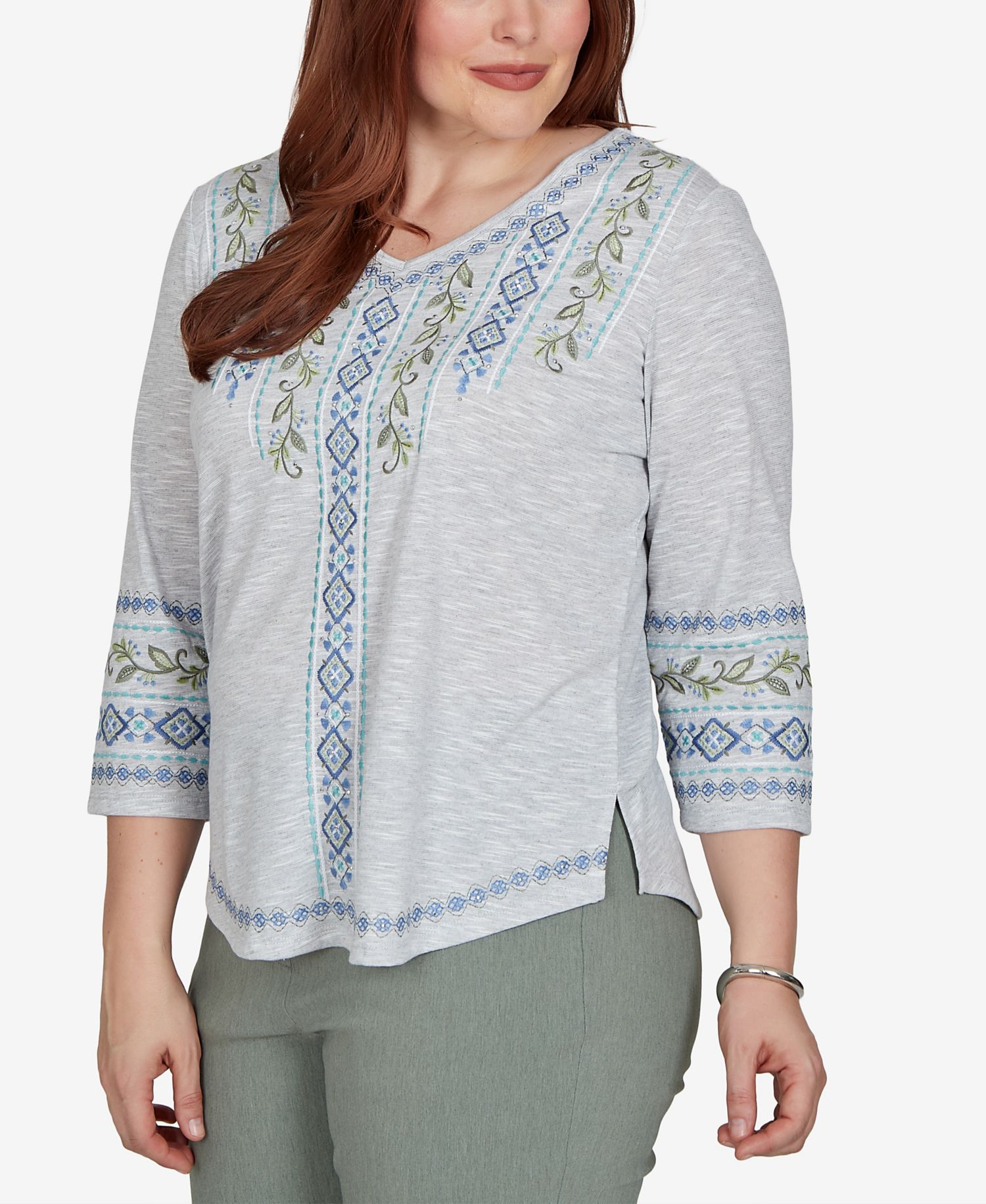 Petite Provence Embroidered 3/4 Sleeve Top