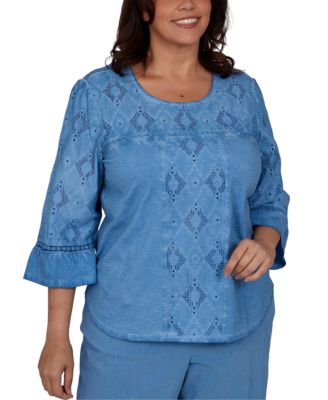 Plus Size Crewneck 3/4-Sleeve Applique Top