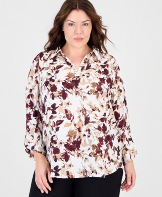 Plus Size Floral Roll-Tab V-Neck Blouse