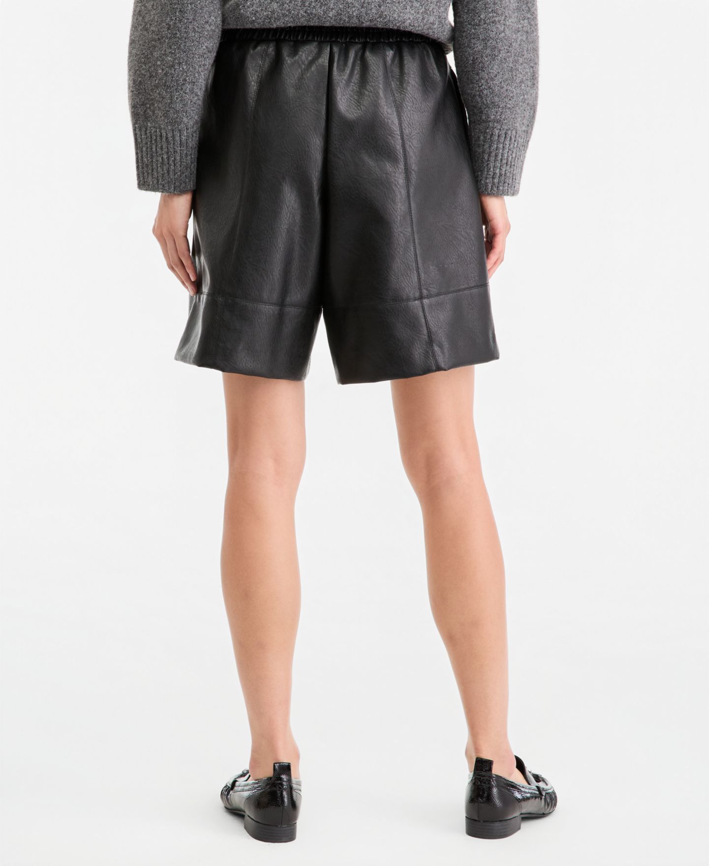 Женские шорты On 34th High-Rise Pull On Faux Leather, цвет: Глубокий чёрный — фото 2