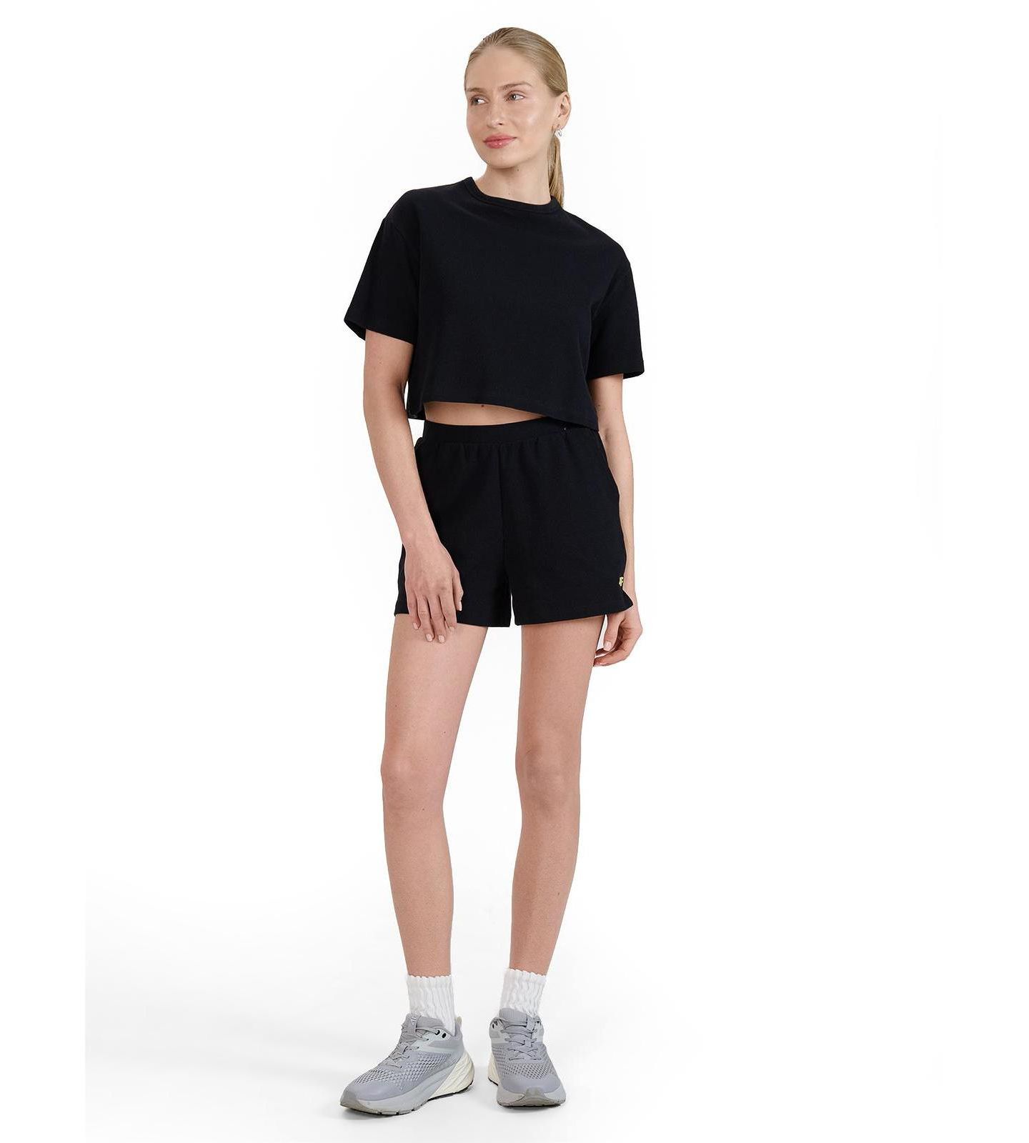 Женские шорты 4F Waffle Knit Short Sweatpants Regular Fit, цвет: Глубокий чёрный — фото 3