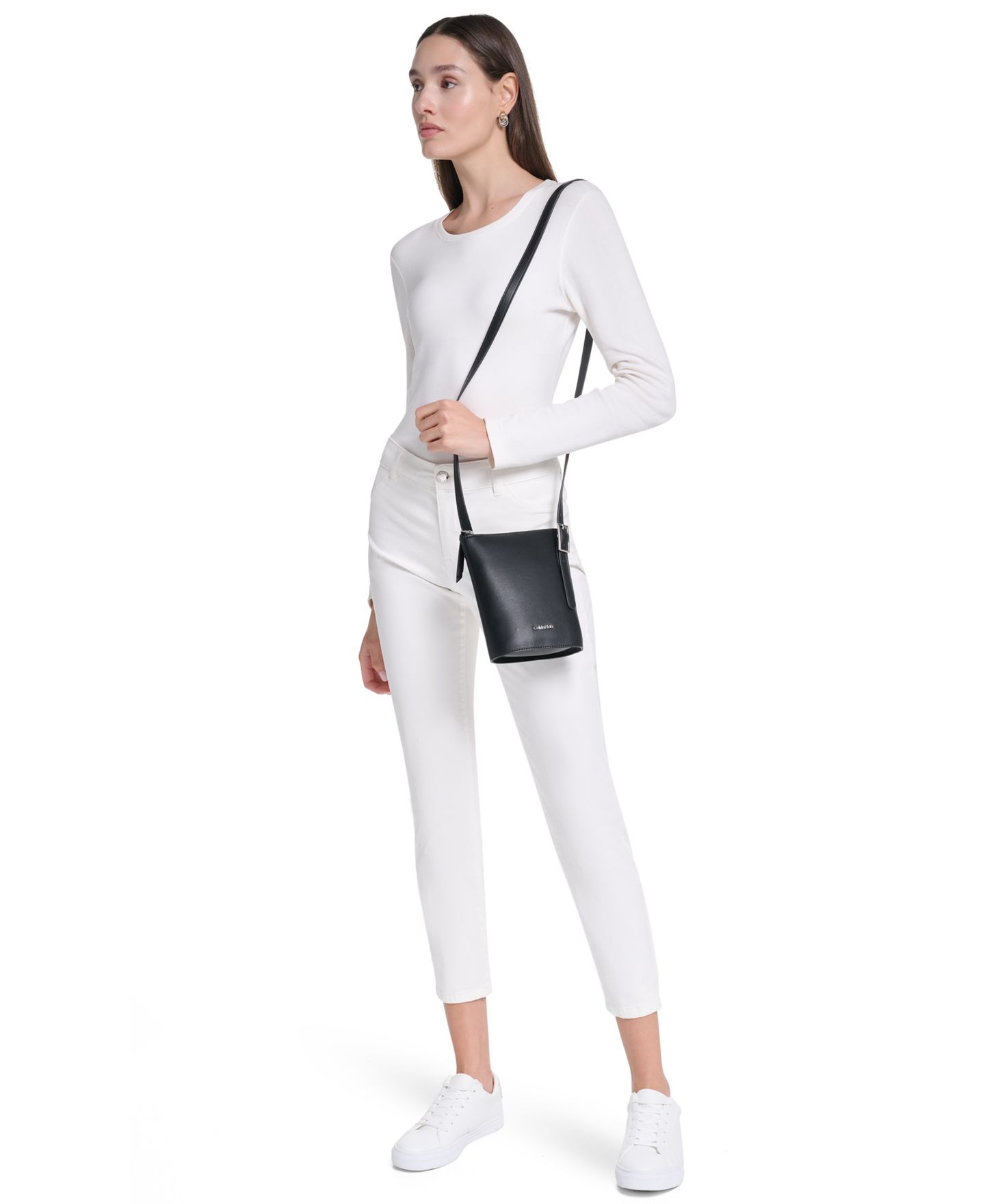 Женская сумка Calvin Klein Harlan Mini Crossbody, цвет: Чёрный / Серебряный — фото 7