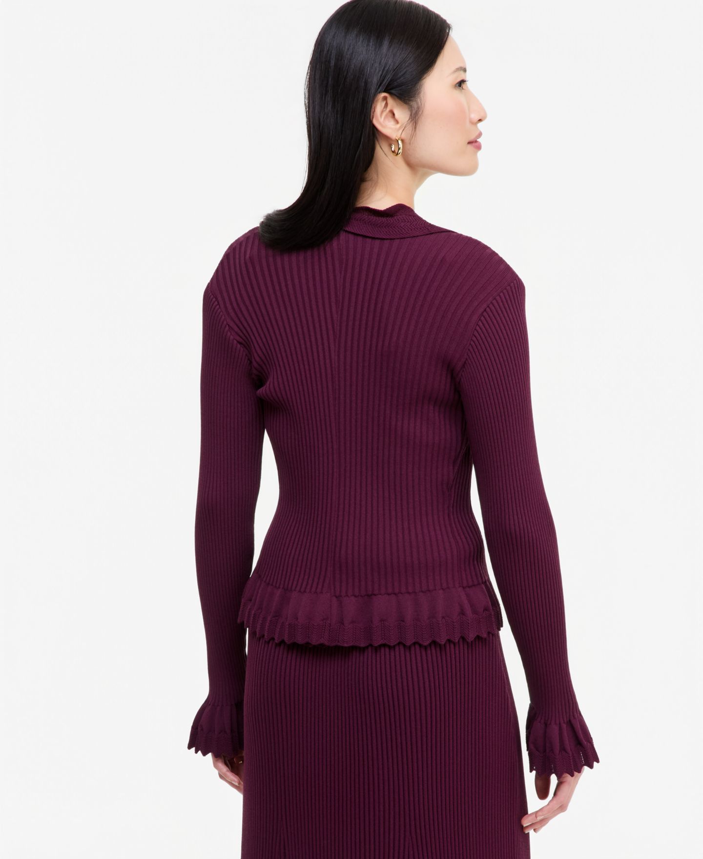 Женский кардиган I.N.C. International Concepts Long-Sleeve Ruffled Ribbed V-Neck, цвет: Ягодный винный — фото 2
