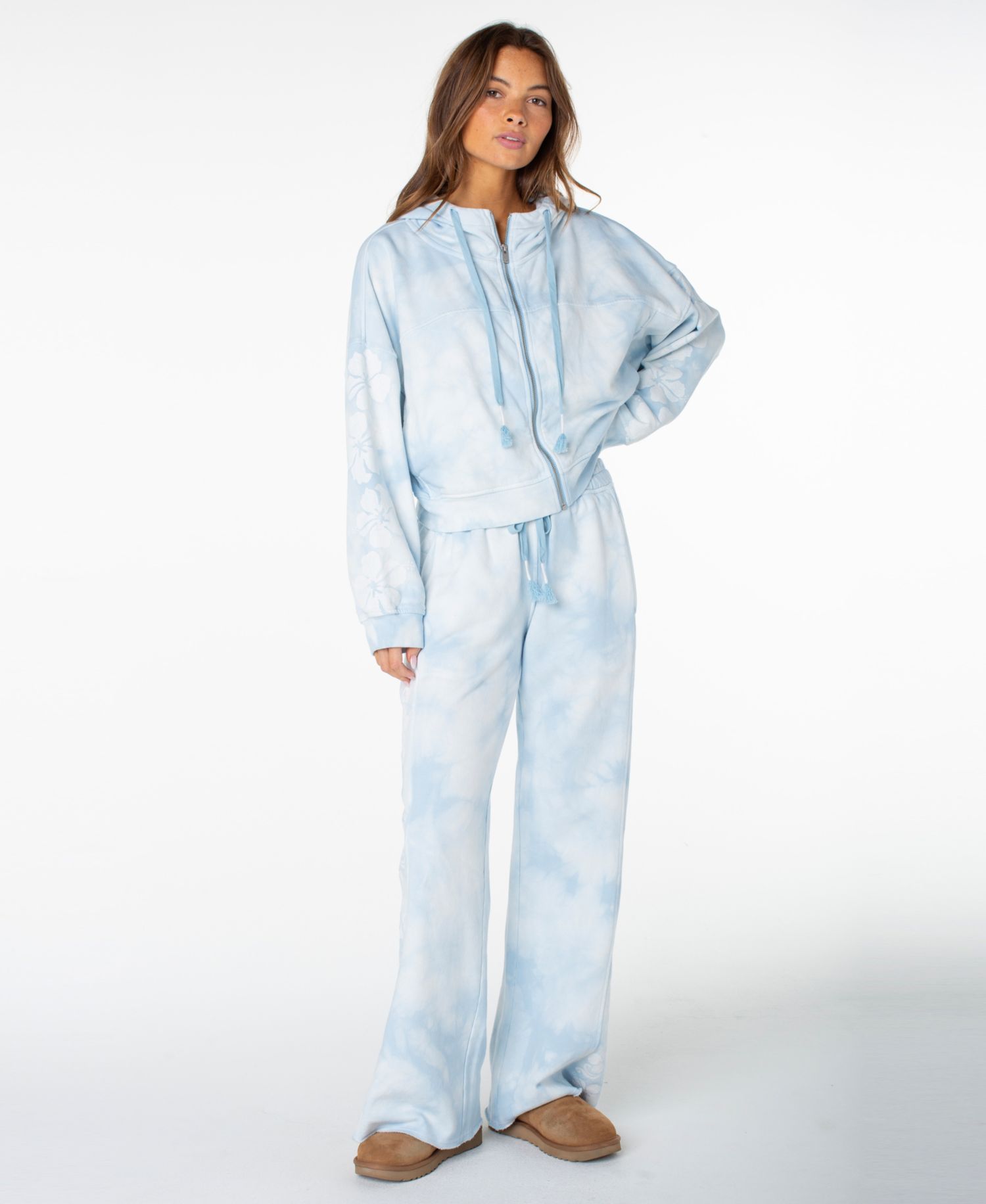Women's Fringing Reefs Graphic Zip-Front Hoodie