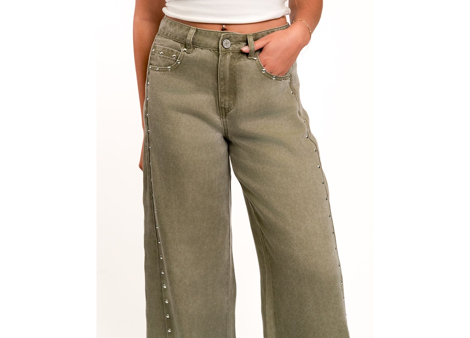 Juniors' High-Waisted Wide-Leg Studded Jeans