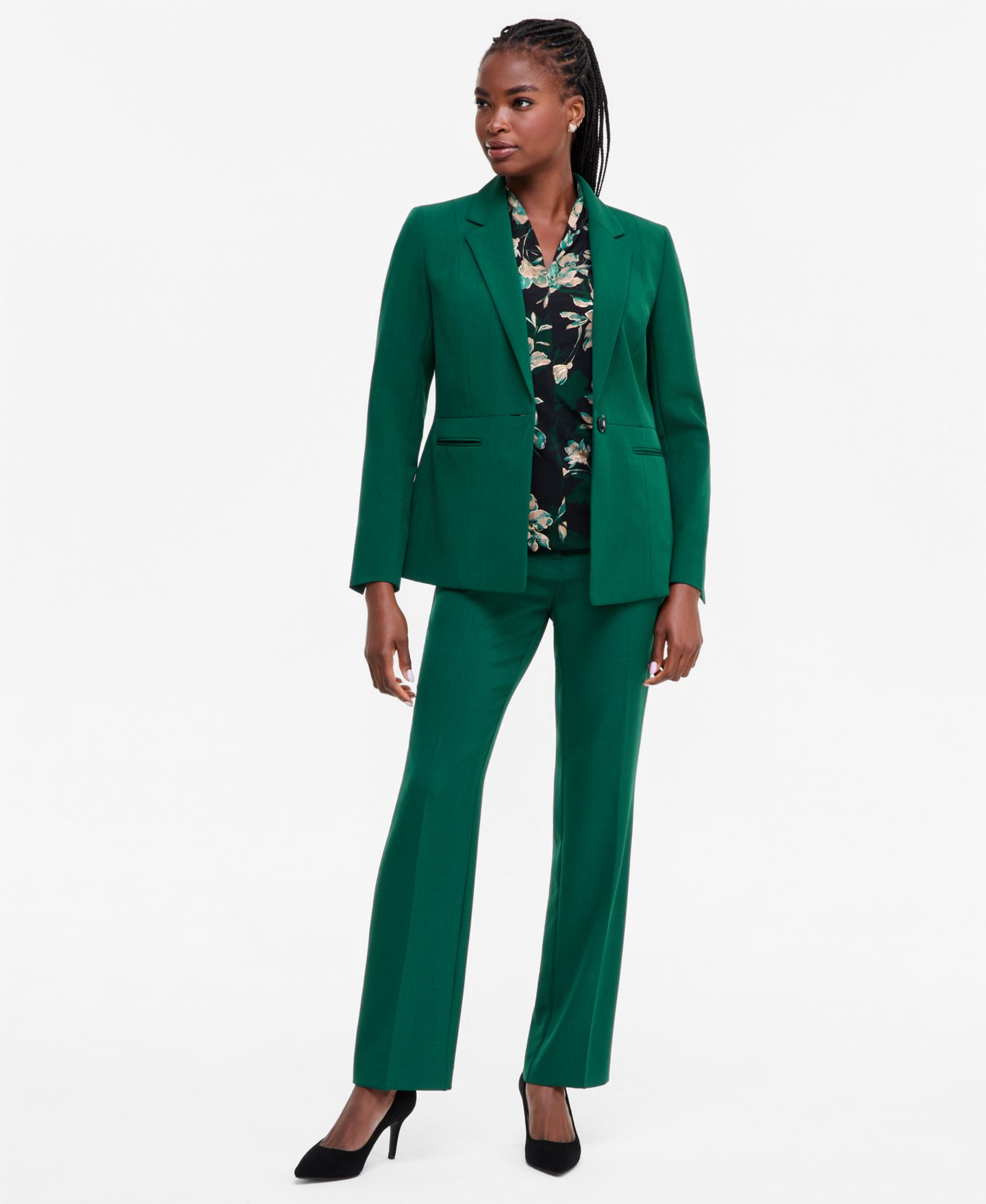 Женские комплекты Kasper Funnel-Neck Cap-Sleeve Blouse, Stretch-Crepe Blazer & Slim-Fit Trousers, цвет: Вечнозелёный — фото 1