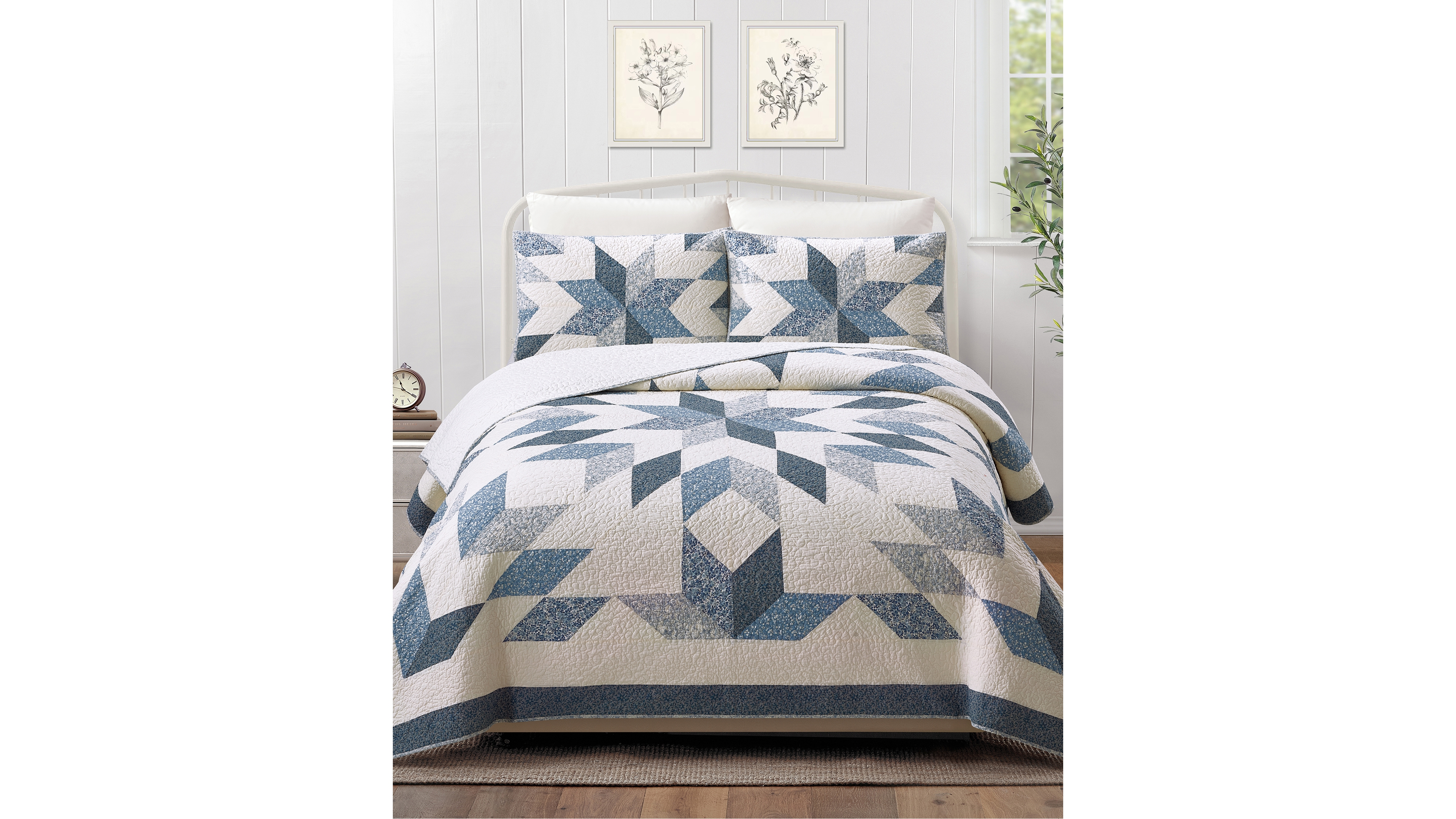 Modern Heirloom Bright Star Patchwork 3-Piece Quilt Set, Full/Queen