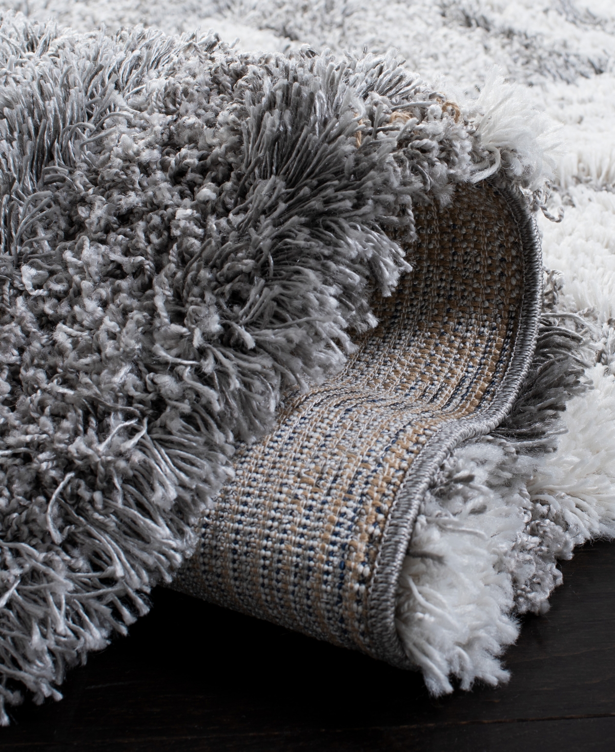Safavieh 54" x 18" x 14" 9'x12' Area Rug