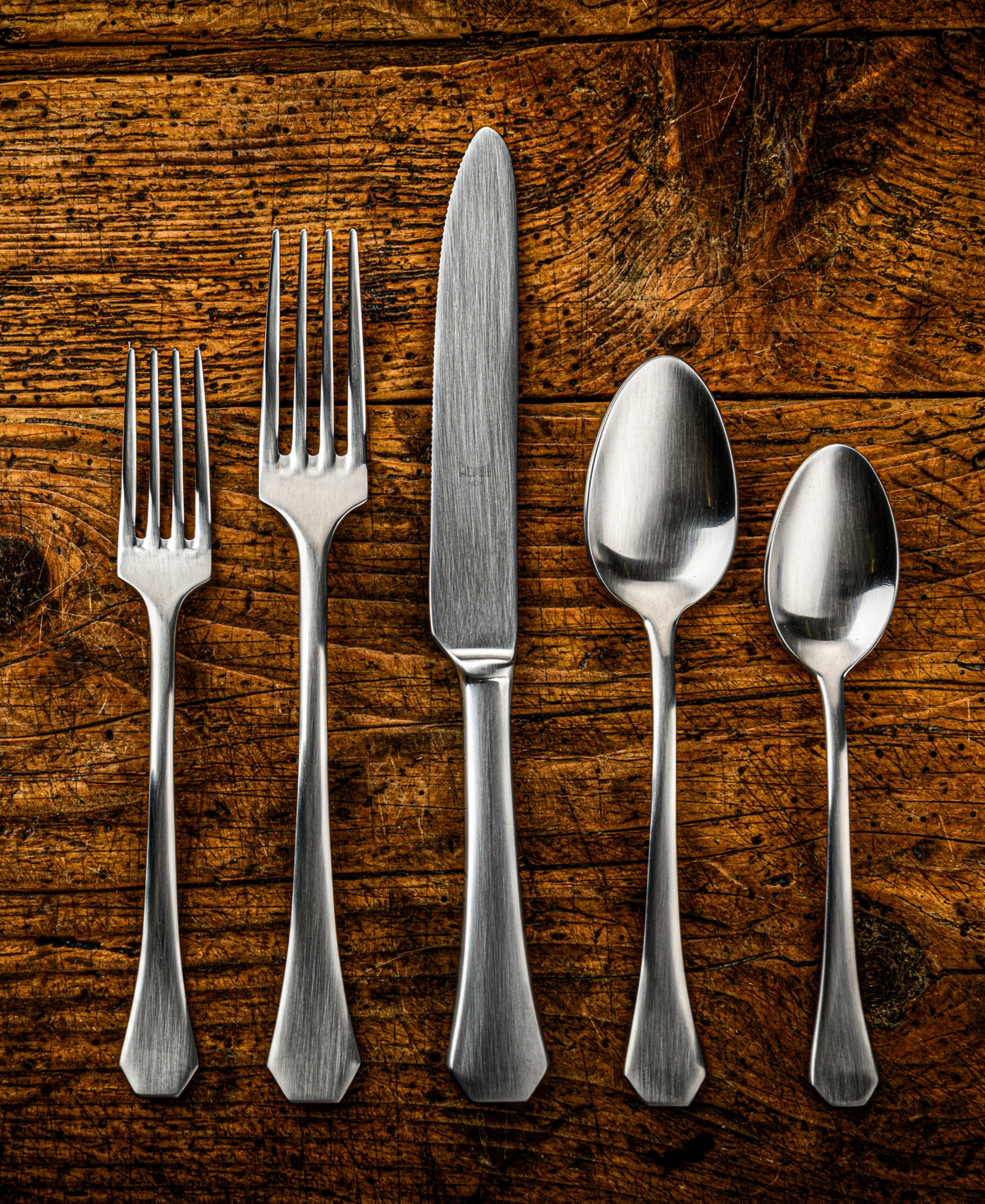 Moretto Ice Flatware Set