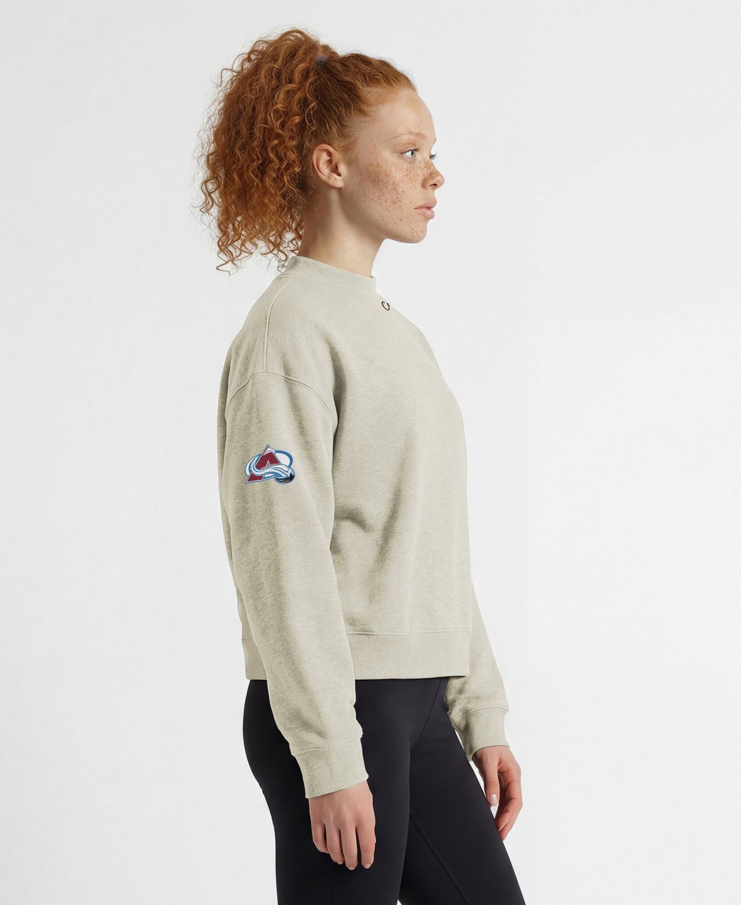 Women's Colorado Avalanche Collar Script Triumph Relaxed-Fit Fleece Sweatshirt