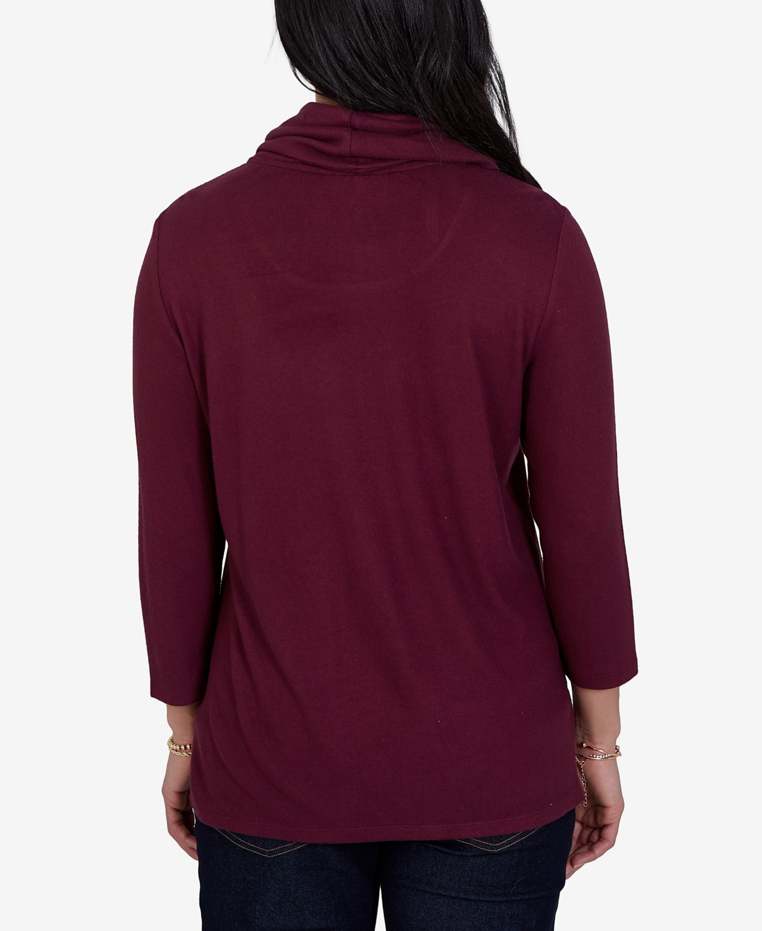 Plus Size 3/4-Sleeve Cowl Neck Top