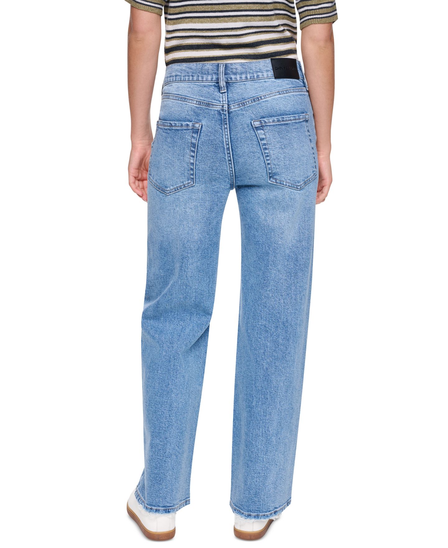 Женские джинсы DKNY Jeans Petite High-Rise Straight-Leg Light Rinse, цвет: Upper West — фото 5