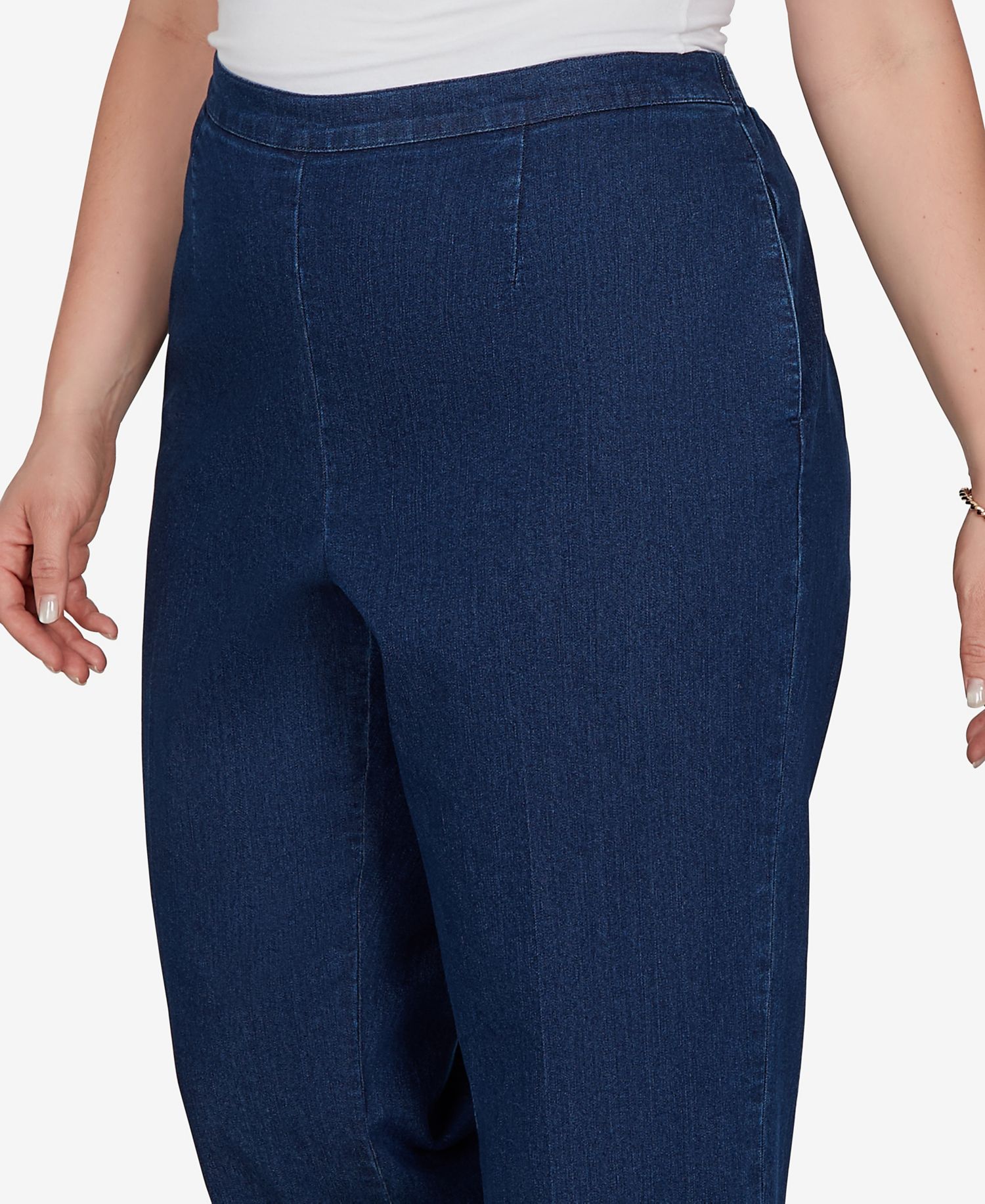 Plus Size Sunset Canyon Pull-On Elastic-Waist Denim Pants