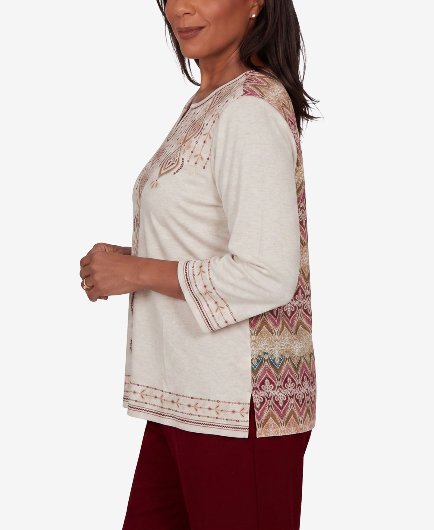 Женская блузка Alfred Dunner Petite Keyhole Neck 3/4-Sleeve, цвет: Овсяный — фото 3