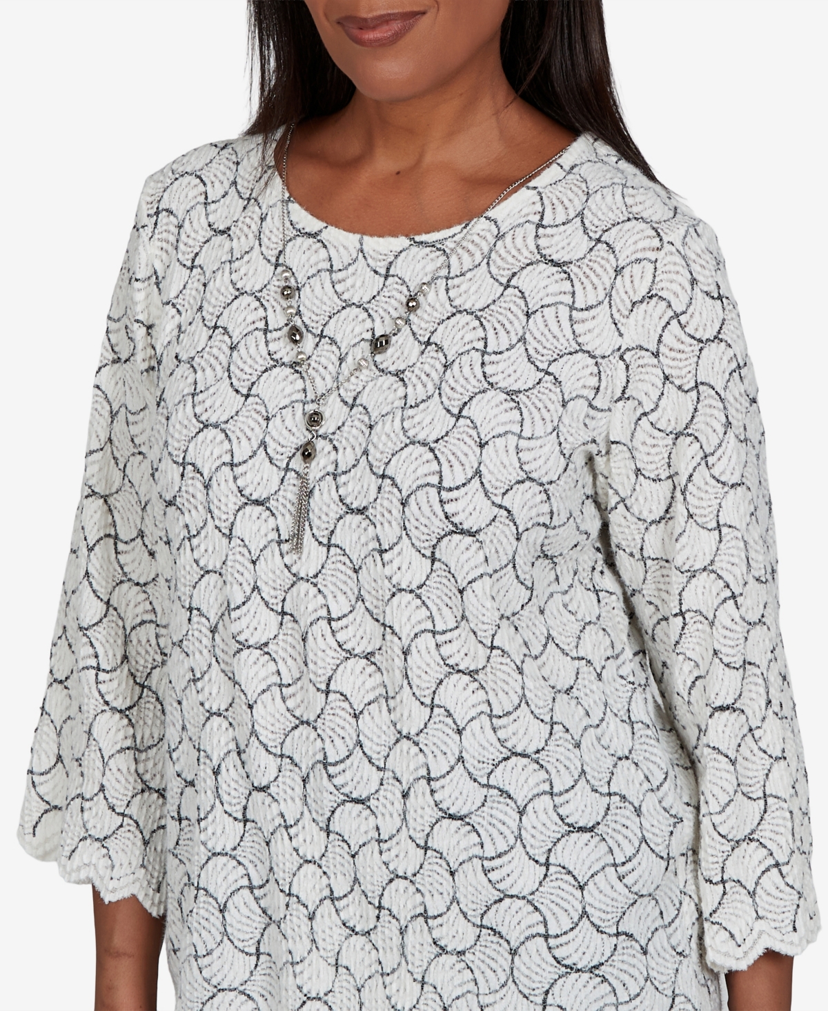 Alfred Dunner Women's Petite Crewneck 3/4-Sleeve Scalloped-Edge Pullover