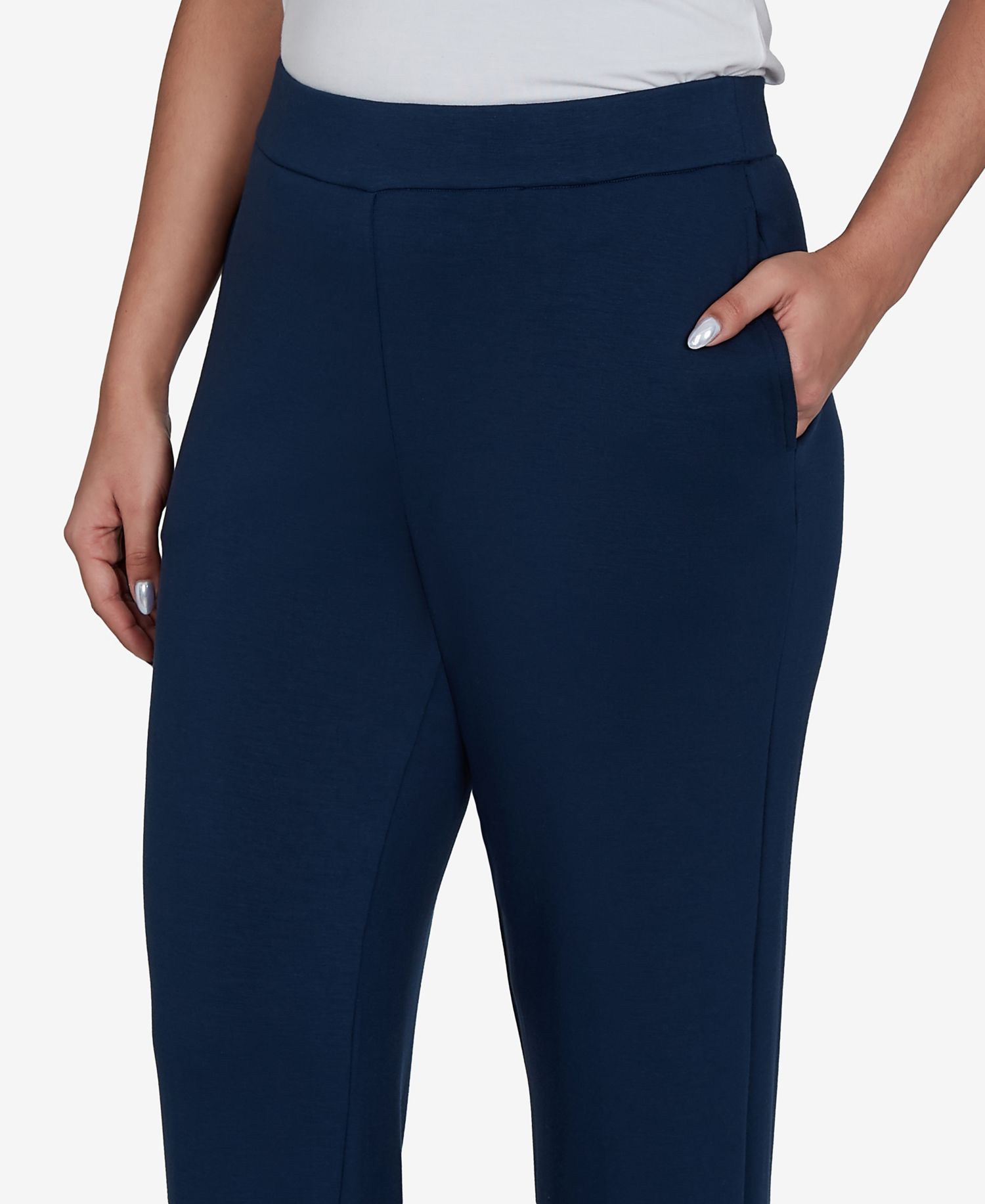 Women's Pull-On Straight-Leg Mid-Rise Rayon-Blend Pants