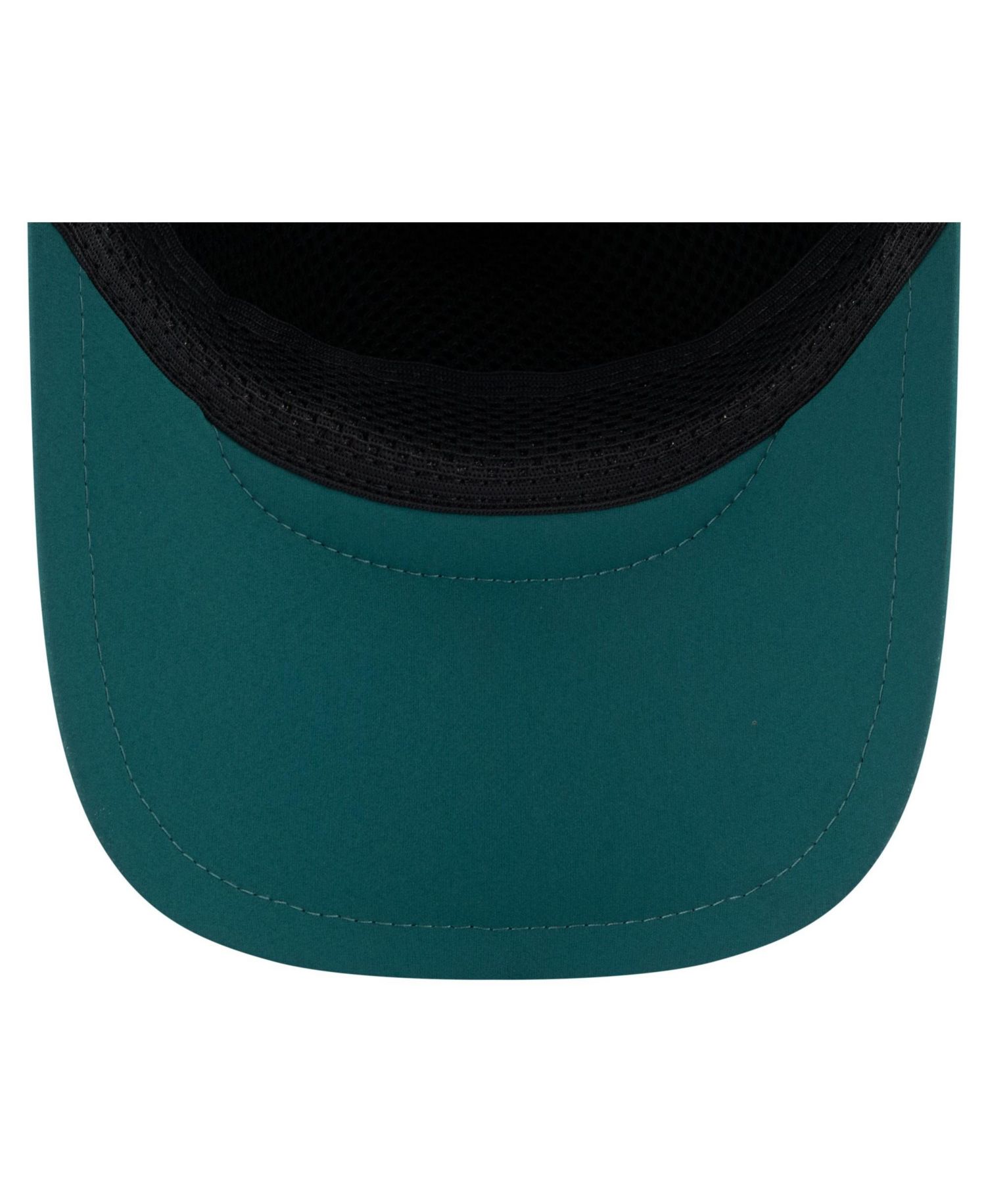 Men's Midnight Green Philadelphia Eagles 2026 Sideline Apex 9FORTY Adjustable Trucker Hat