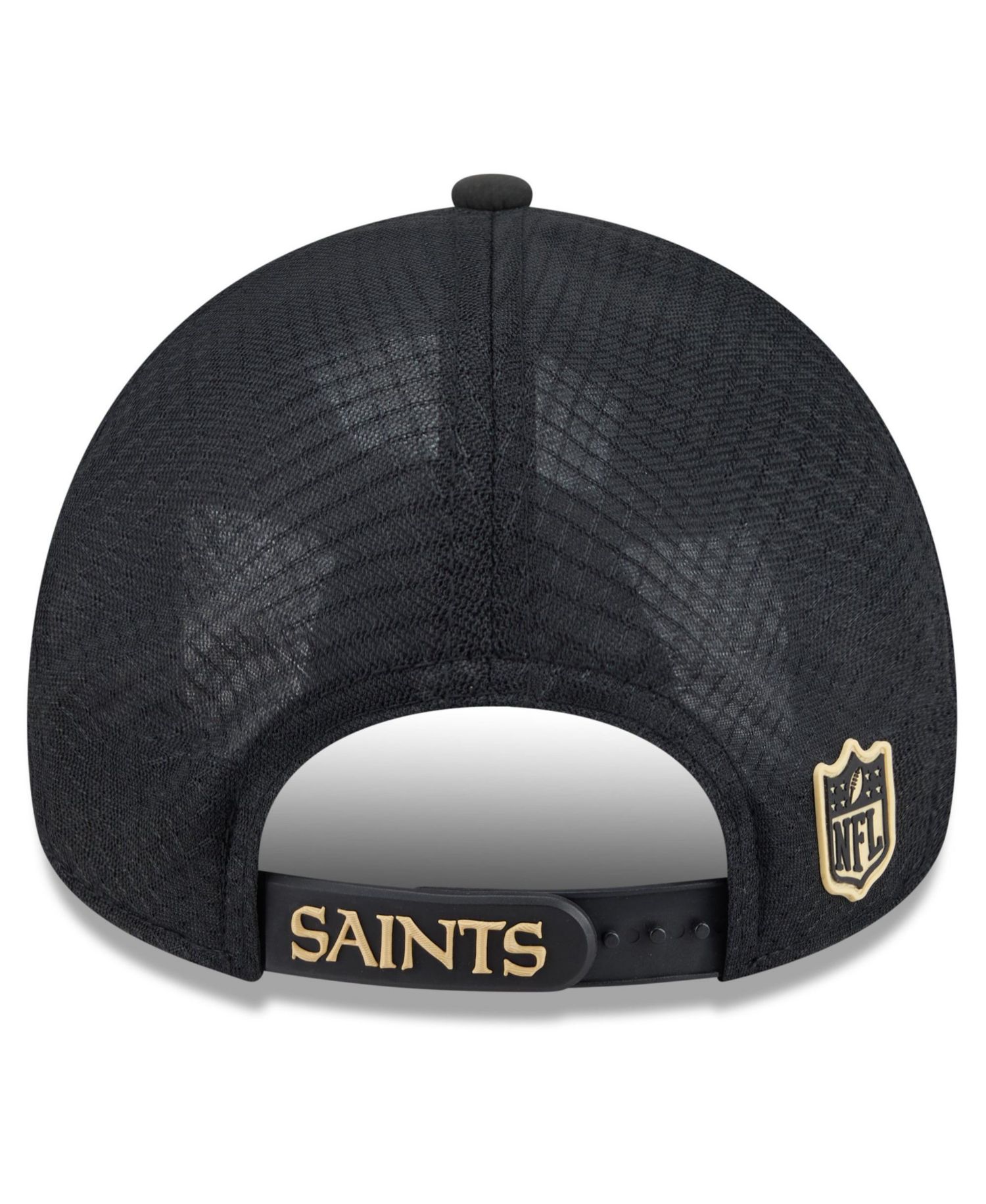 Men's Black New Orleans Saints 2026 Sideline Apex 9FORTY Adjustable Trucker Hat