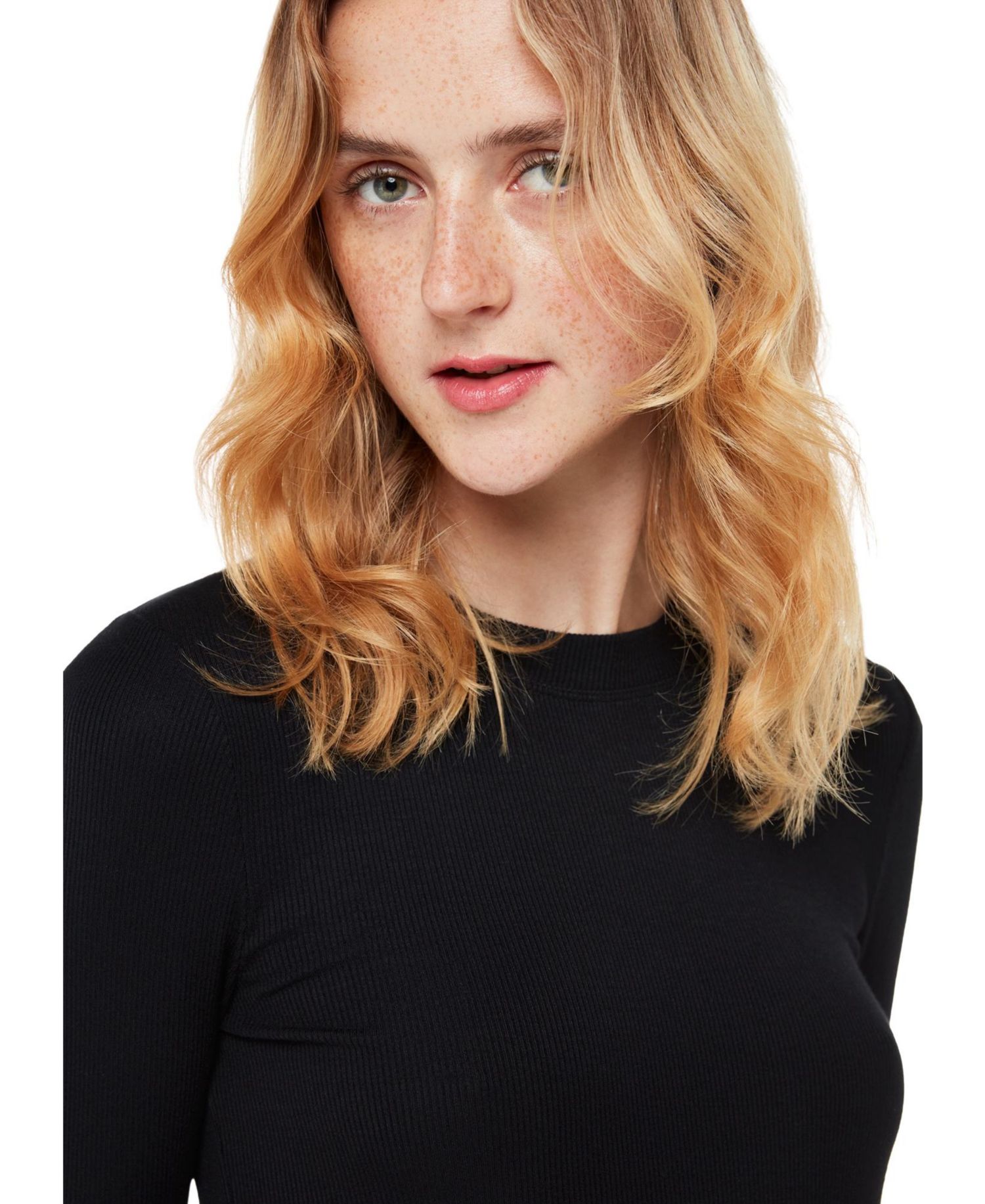 Women's Essential Long-Sleeve Crewneck Top