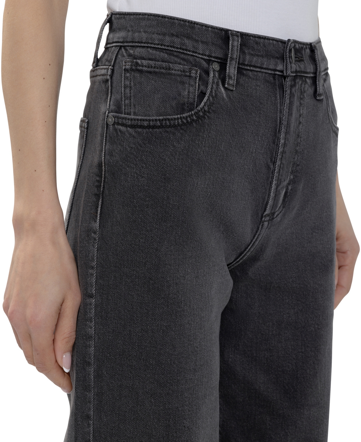Silver Jeans Co. Women's Highly Desirable High-Rise Straight-Leg