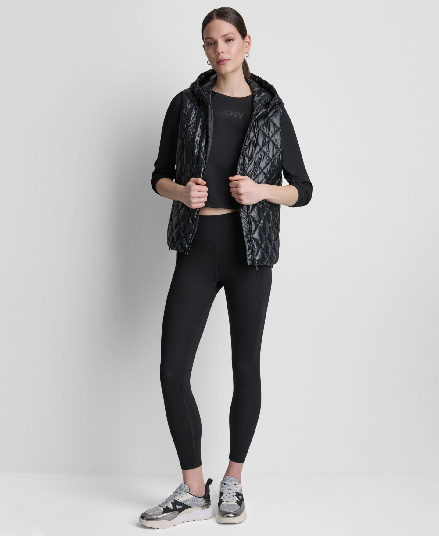 Женский жилет DKNY Sport Hooded Diamond Quilt, цвет: Металлик чёрный — фото 9