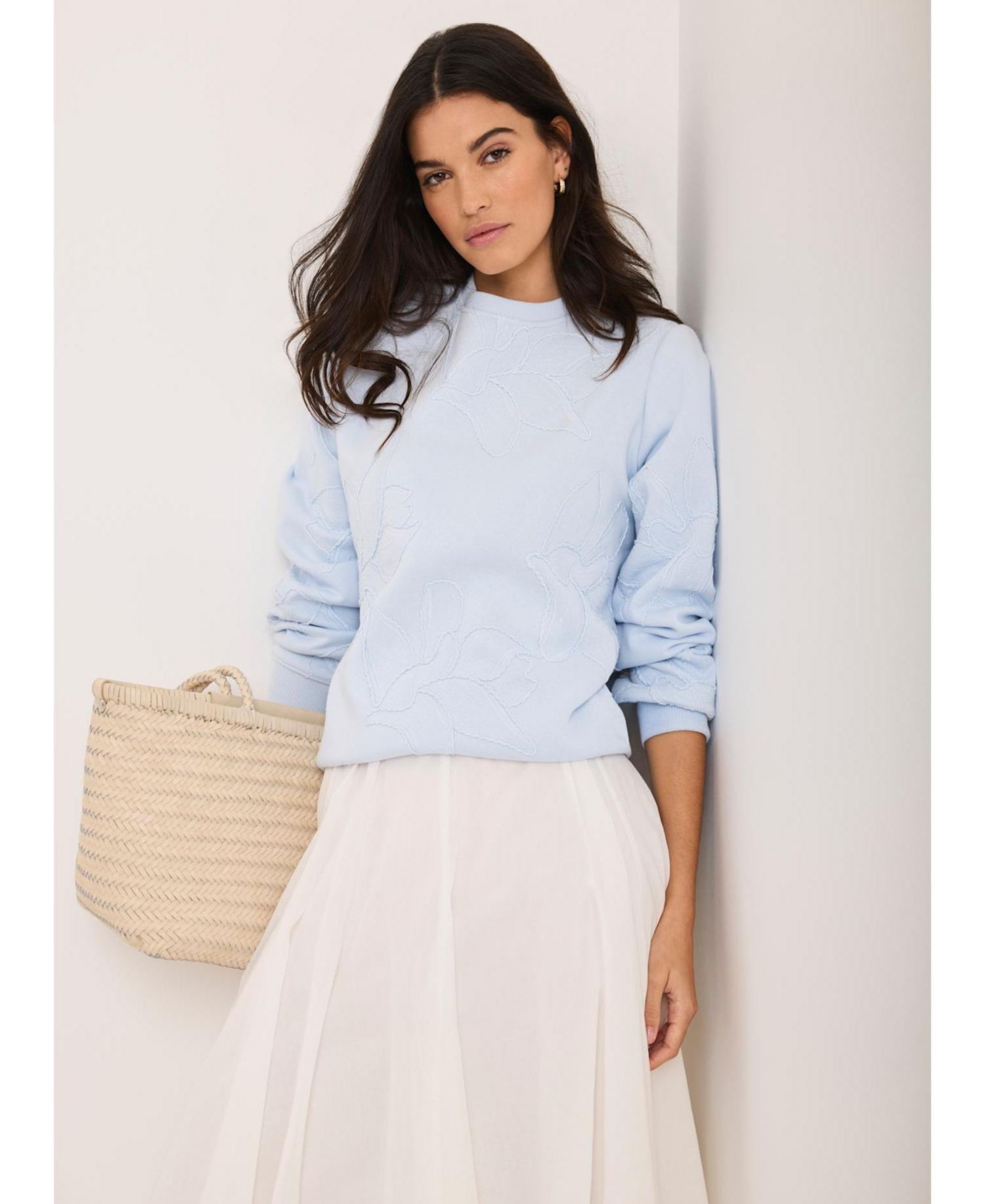 Women's Embroidered Crewneck Sweatshirt