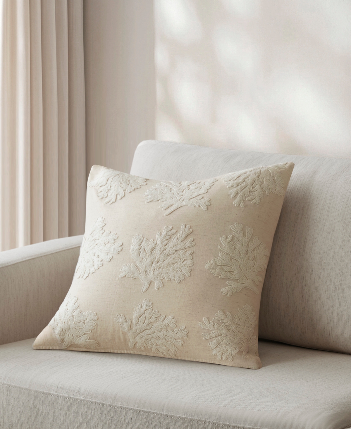 Harbor House Camila Coral Cotton Jacquard Decorative Pillow Cover, 20" x 20"