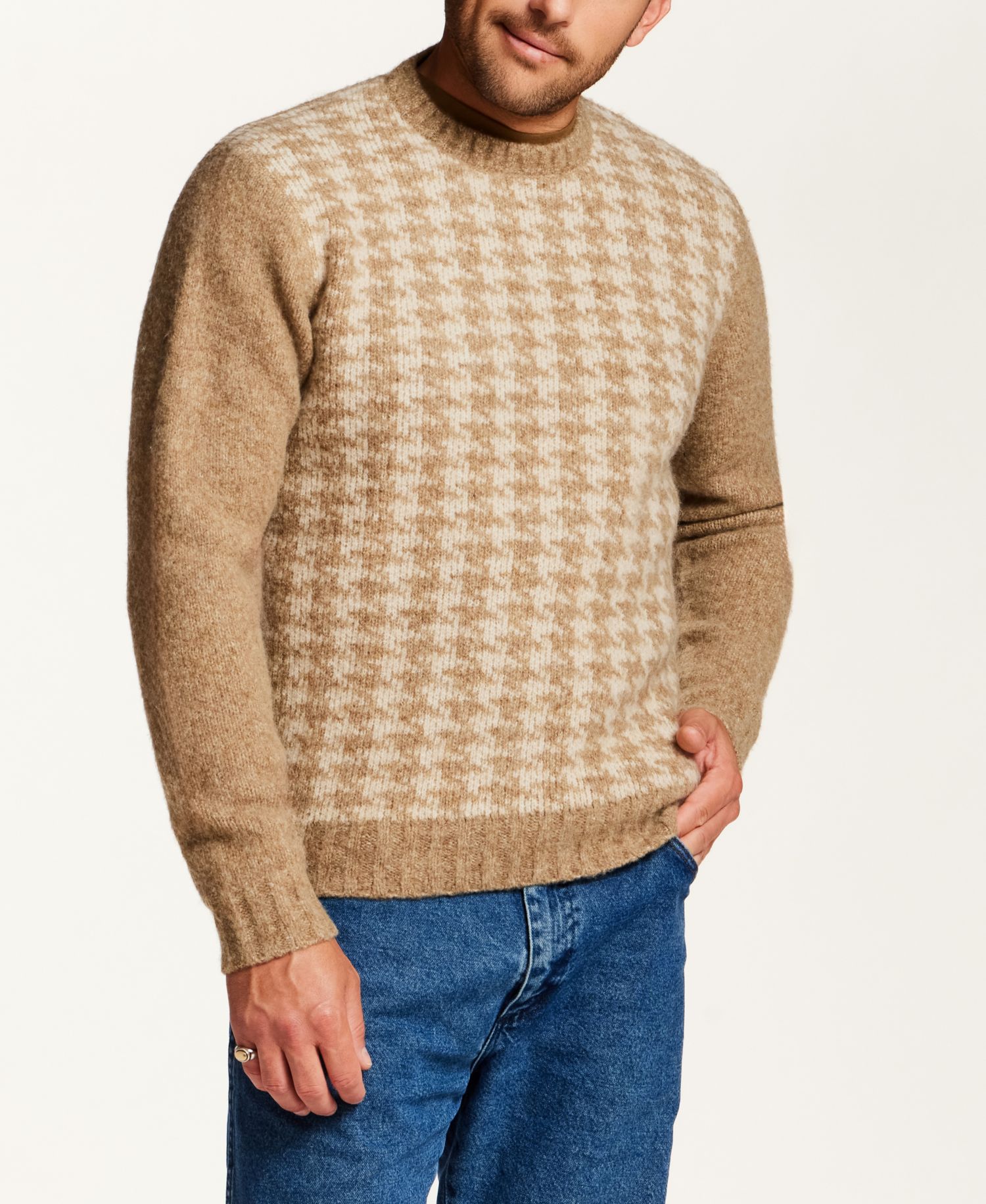 Men's Fuzzy Knit Houndstooth Crew Neck Sweater