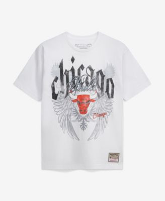 Men's Hardwood Classics Chicago Bulls Distressed-Graphic T-Shirt