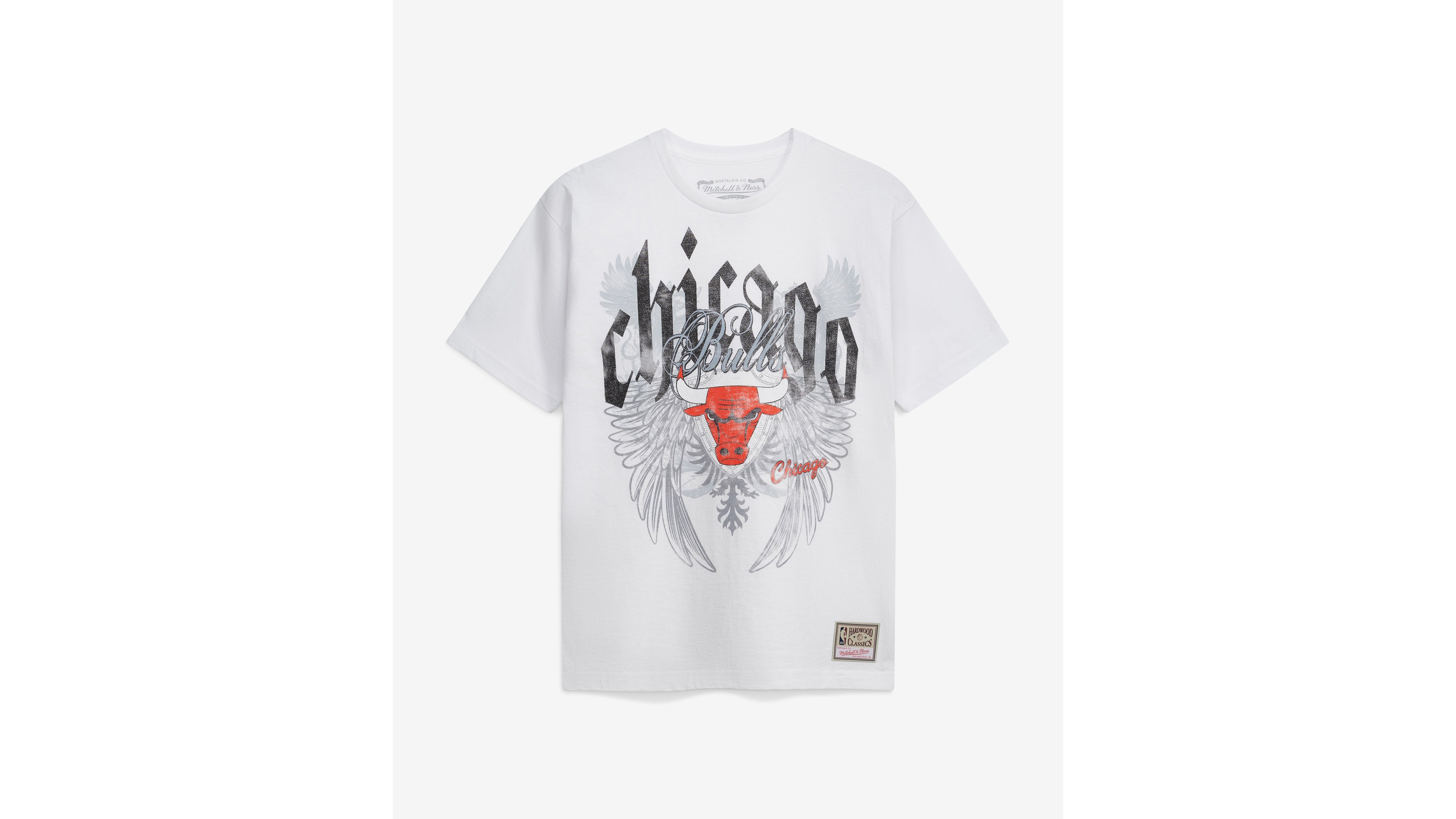Mitchell & Ness Men's Hardwood Classics Chicago Bulls Distressed-Graphic T-Shirt