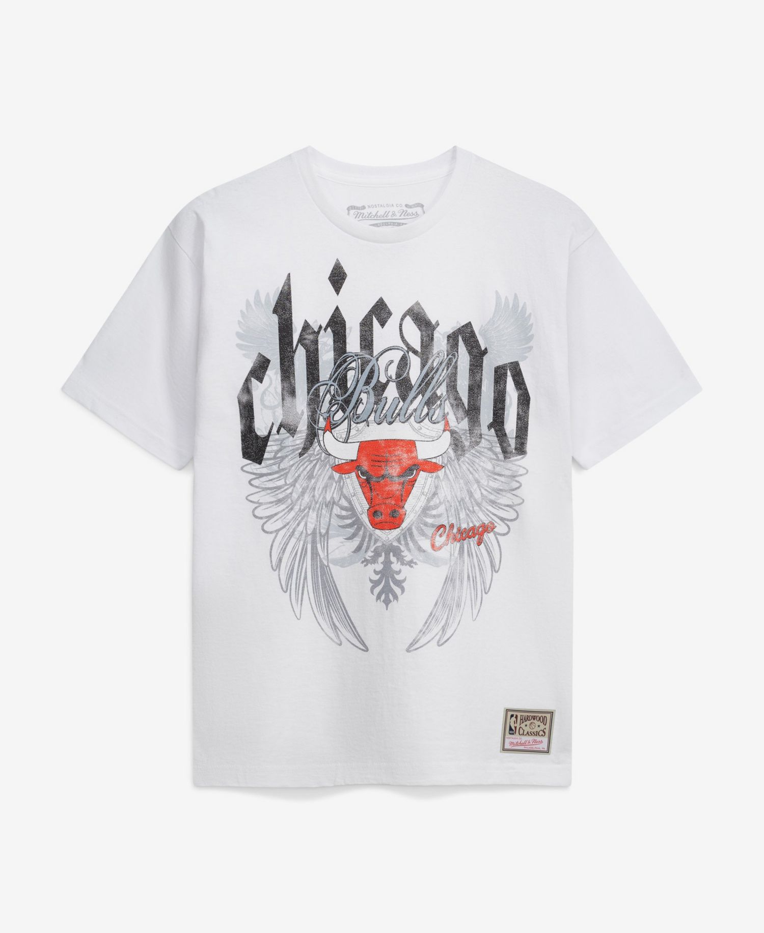 Men's Hardwood Classics Chicago Bulls Distressed-Graphic T-Shirt