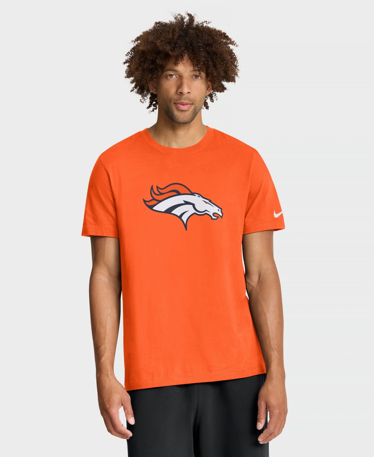 Nike Men's Denver Broncos Essential Logo Short-Sleeve Crewneck T-Shirt