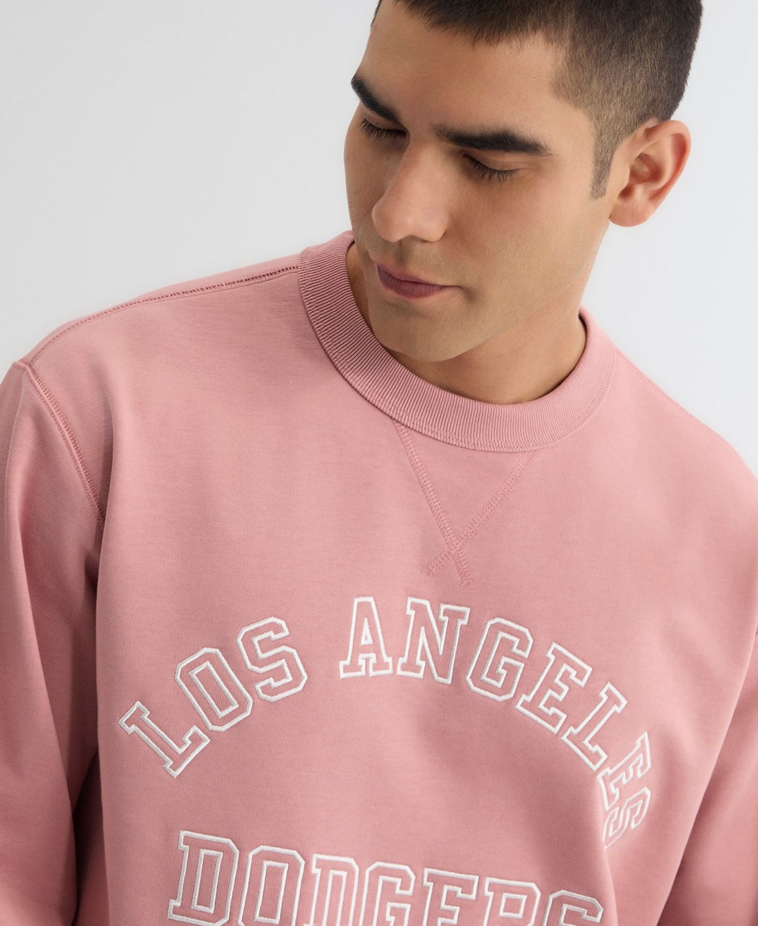 Men's Los Angeles Dodgers Iconic Relaxed-Fit Long-Sleeve Crewneck Sweatshirt