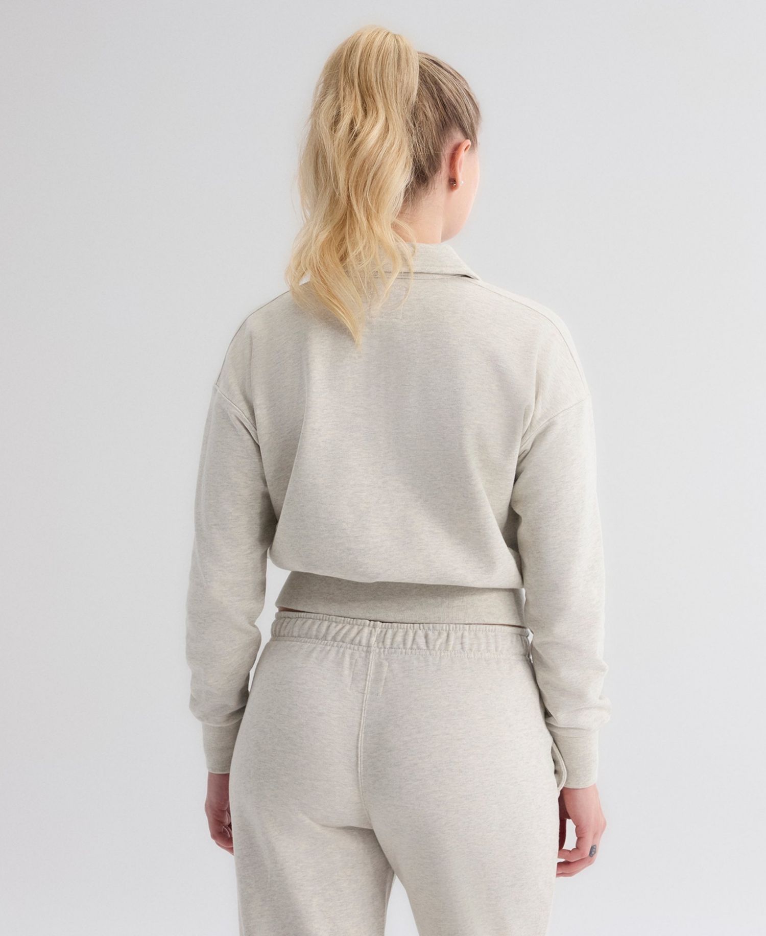 Women's Chicago Cubs Quarter-Zip Cropped Sweatshirt