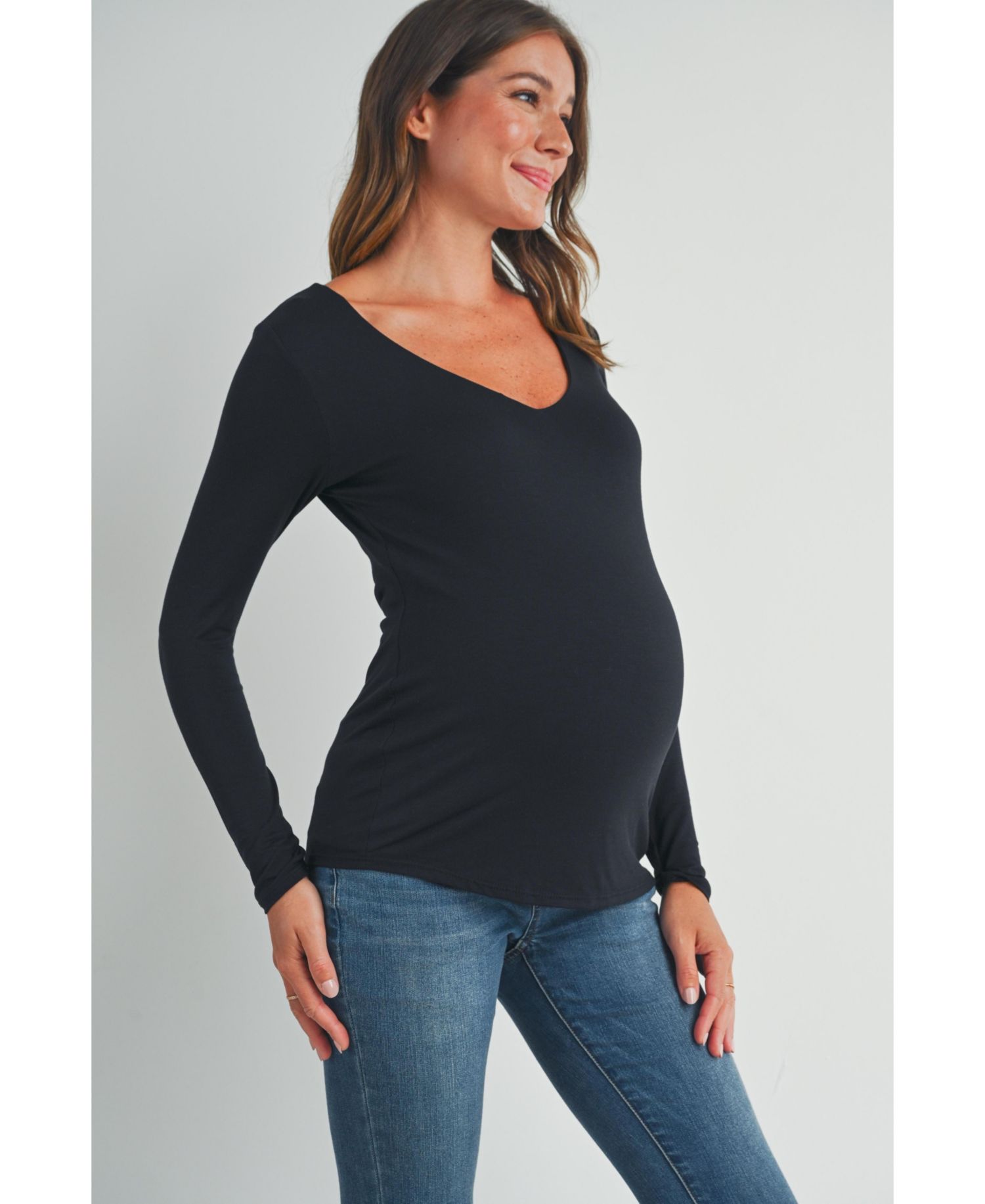 Maternity V-Neck Long-Sleeve Fitted Top