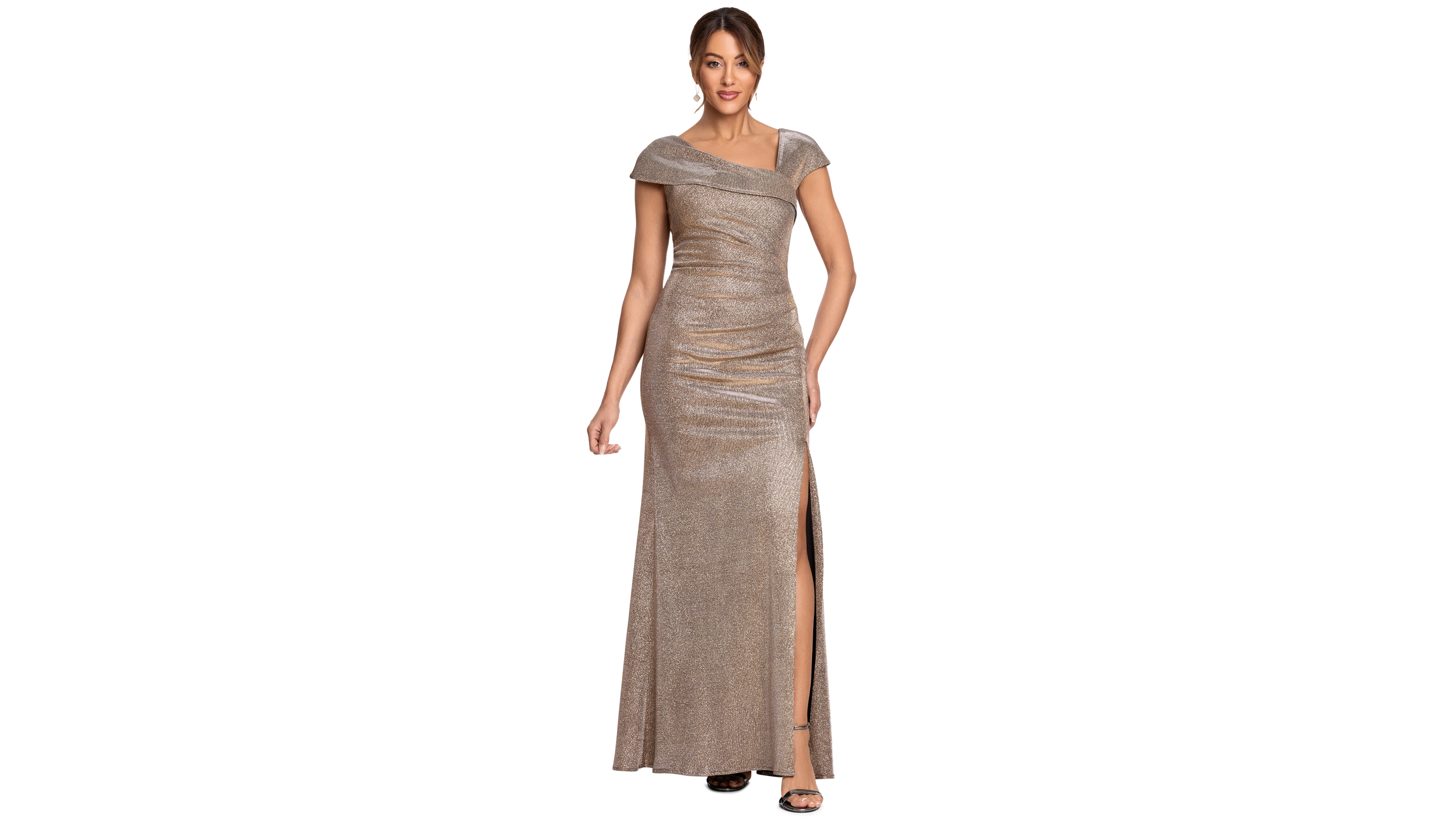 Xscape Women's Metallic Asymmetrical Neckline Sleeveless Gown