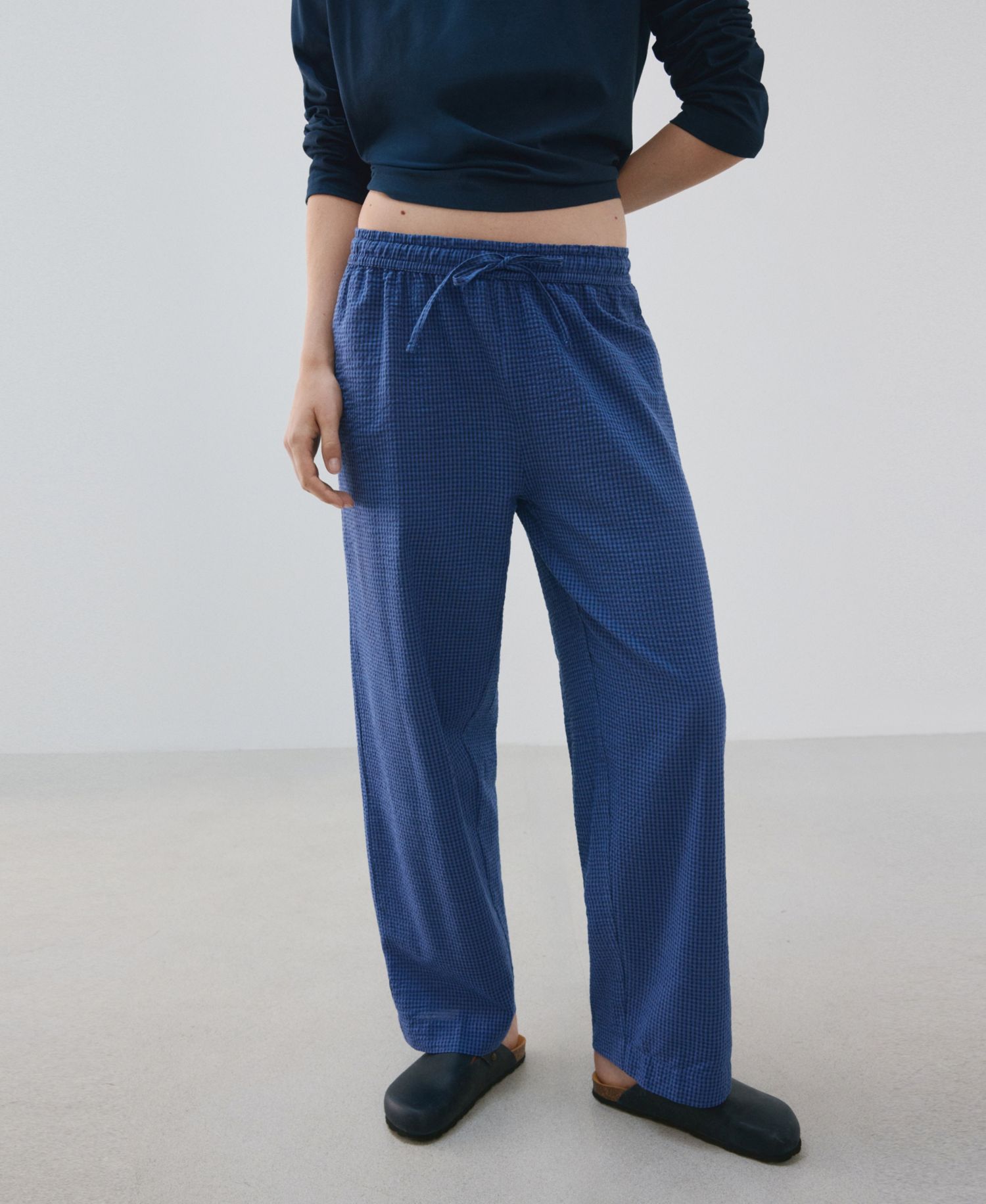 Women's Seersucker Striped Long-Sleeve Two-Piece Pajamas