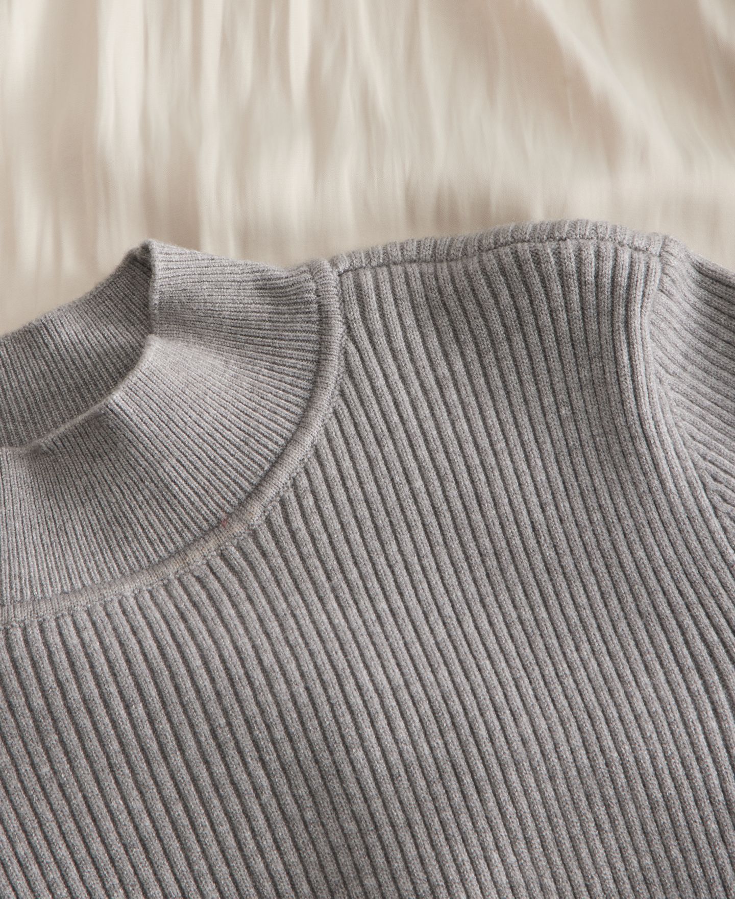 Женское платье On 34th Mock Neck Long Sleeve Sweater Mixed Media Midi, цвет: Слоновая кость — фото 4