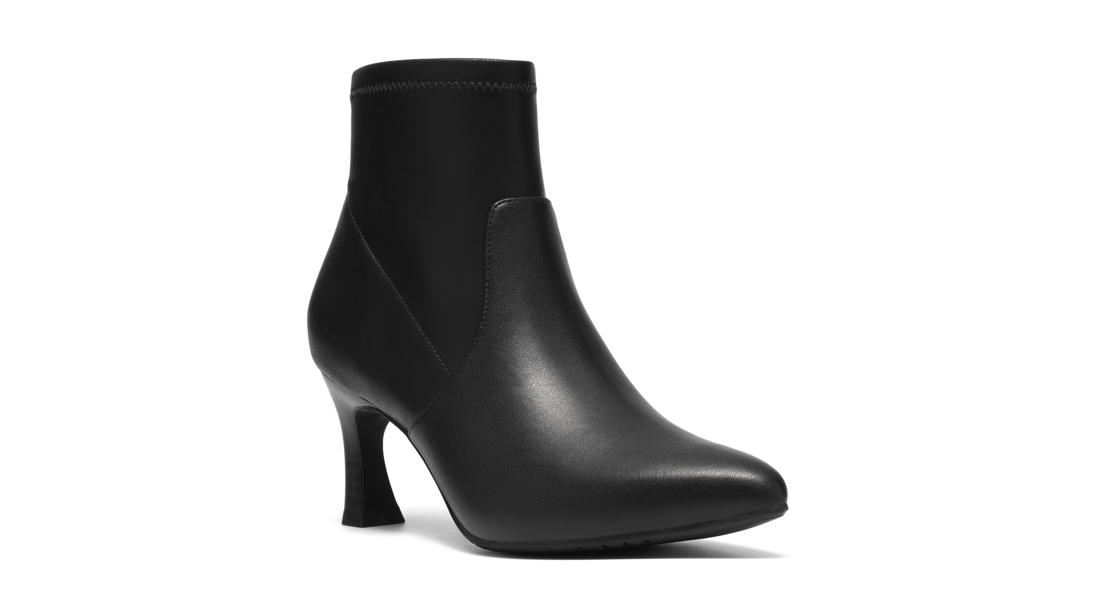 Clarks Collection Women's Tammitha Ace Pointed Toe Booties