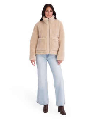 Women's Faux Fur Jacket With Patch Pockets And Funnel Neck