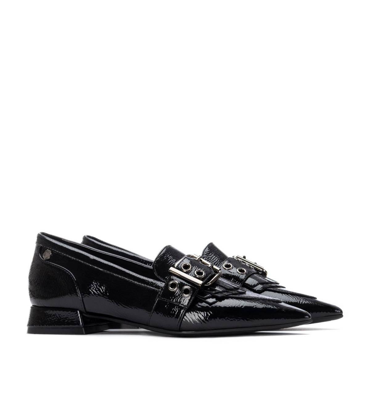 Xti Women's Leather Pointed Toe Carmela Collection Loafers