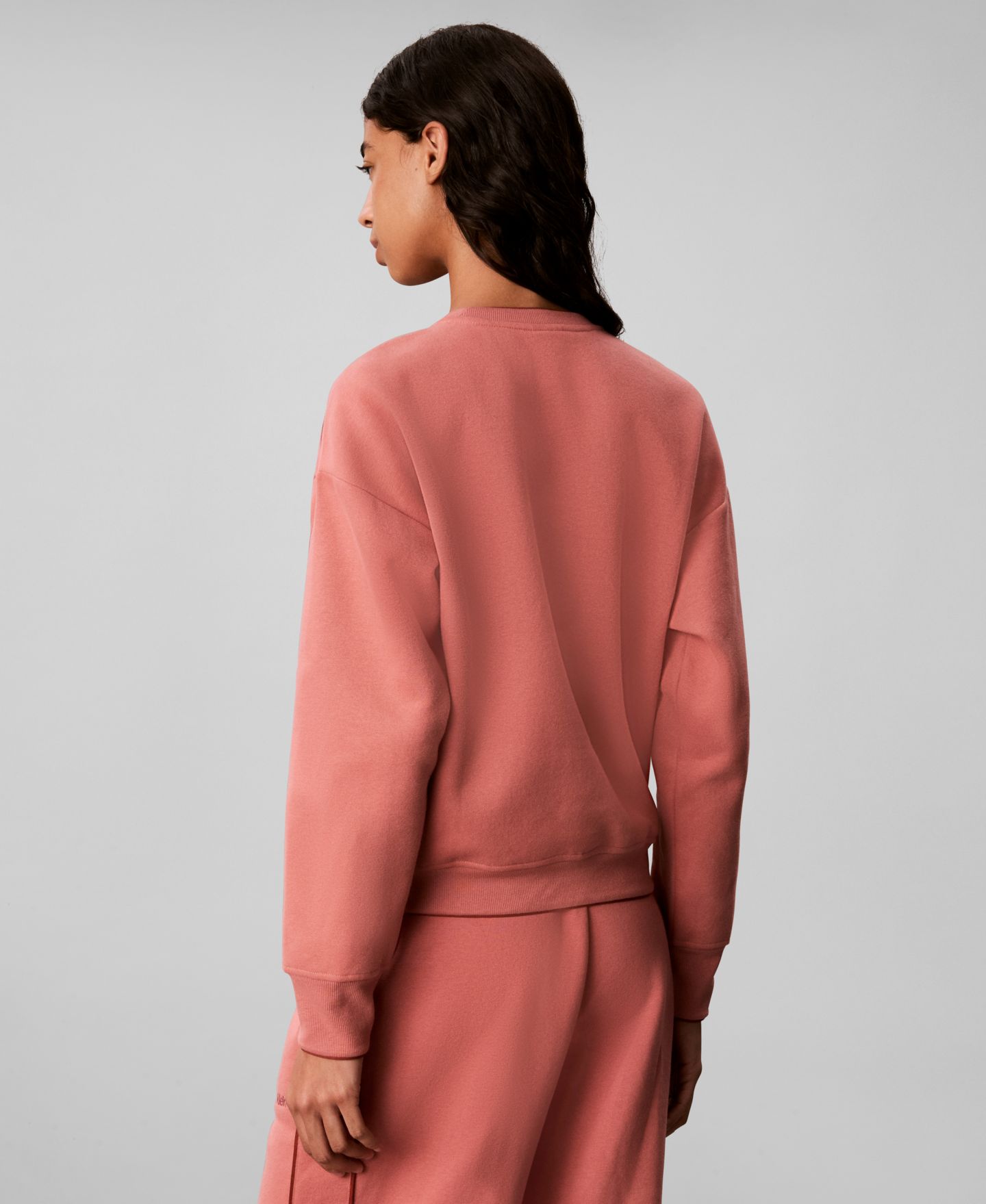 Женская толстовка Calvin Klein Performance Piped Crew Long-Sleeve Sweatshirt, цвет: Розовый — фото 5