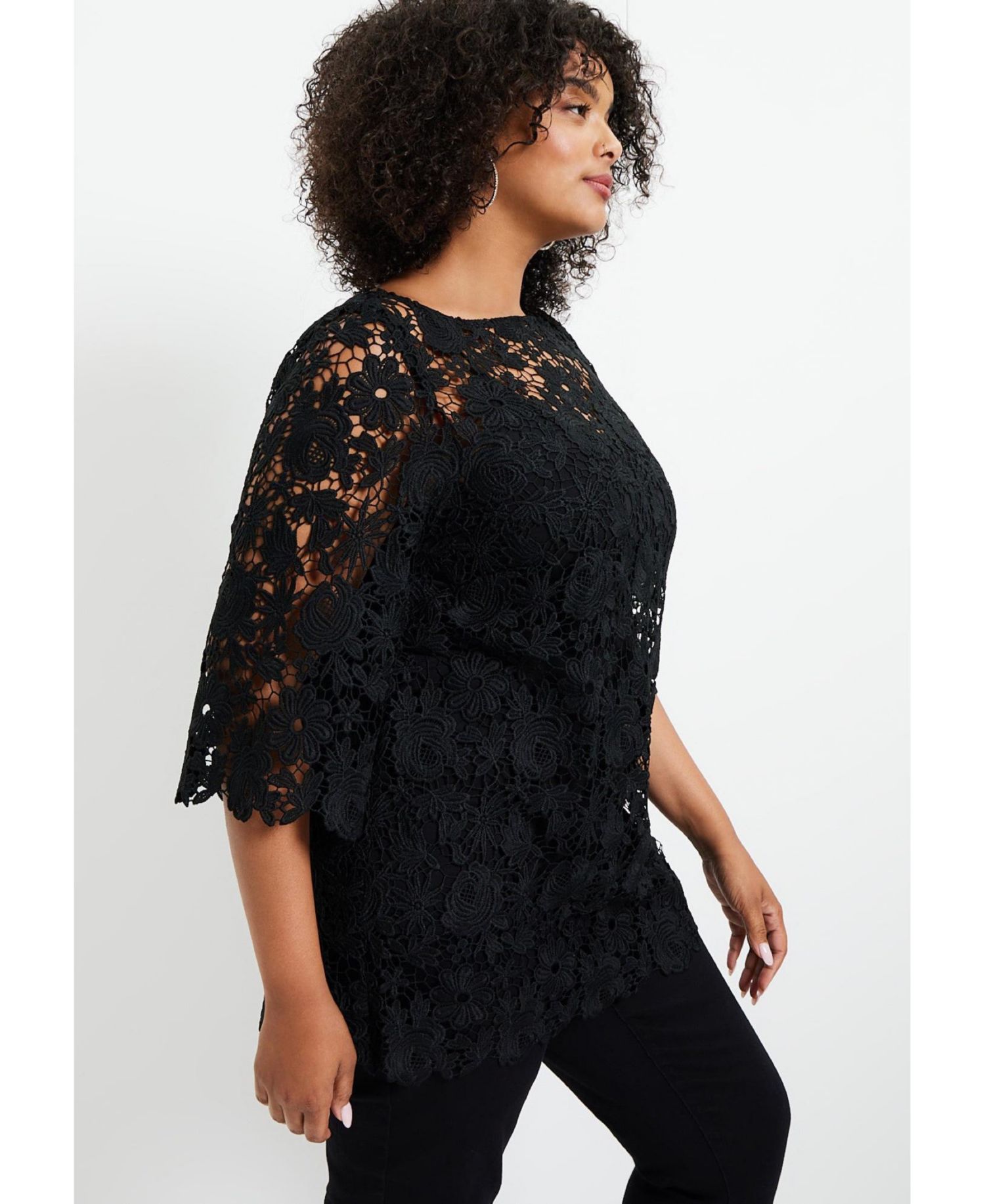 Women's June + Vie Allover Lace Top