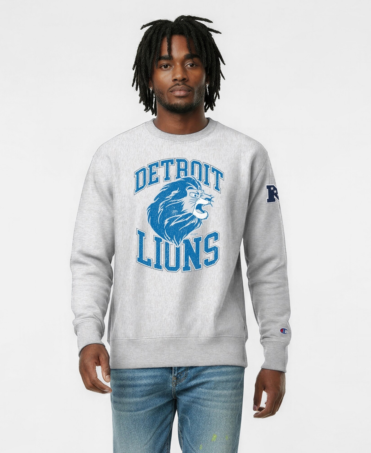 Champion Men's Silver Detroit Lions Disney X Reverse Weave Fleece Crewneck Sweatshirt