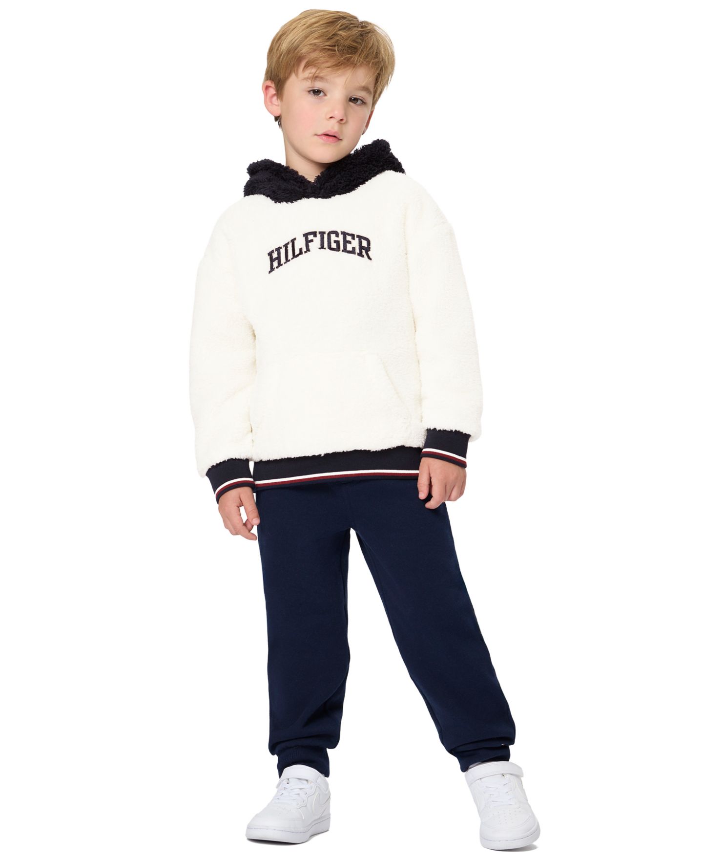 Комплект Tommy Hilfiger Sherpa Hooded Fleece Hoodie and Joggers, 2-Piece Set для мальчиков-малышей, цвет: Ванильный / Тёмно-синий — фото 3