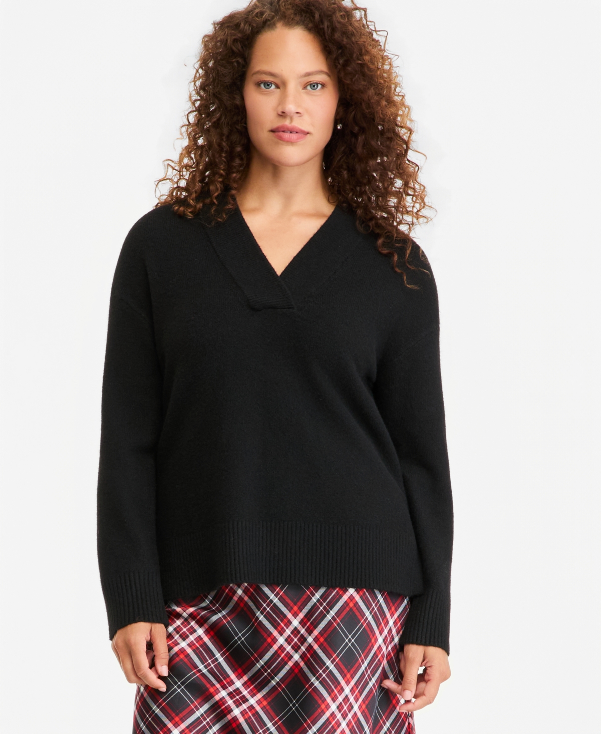 On 34th Women's Long-Sleeve Overlap V-Neck Sweater, Macy's Exclusive - Deep Black