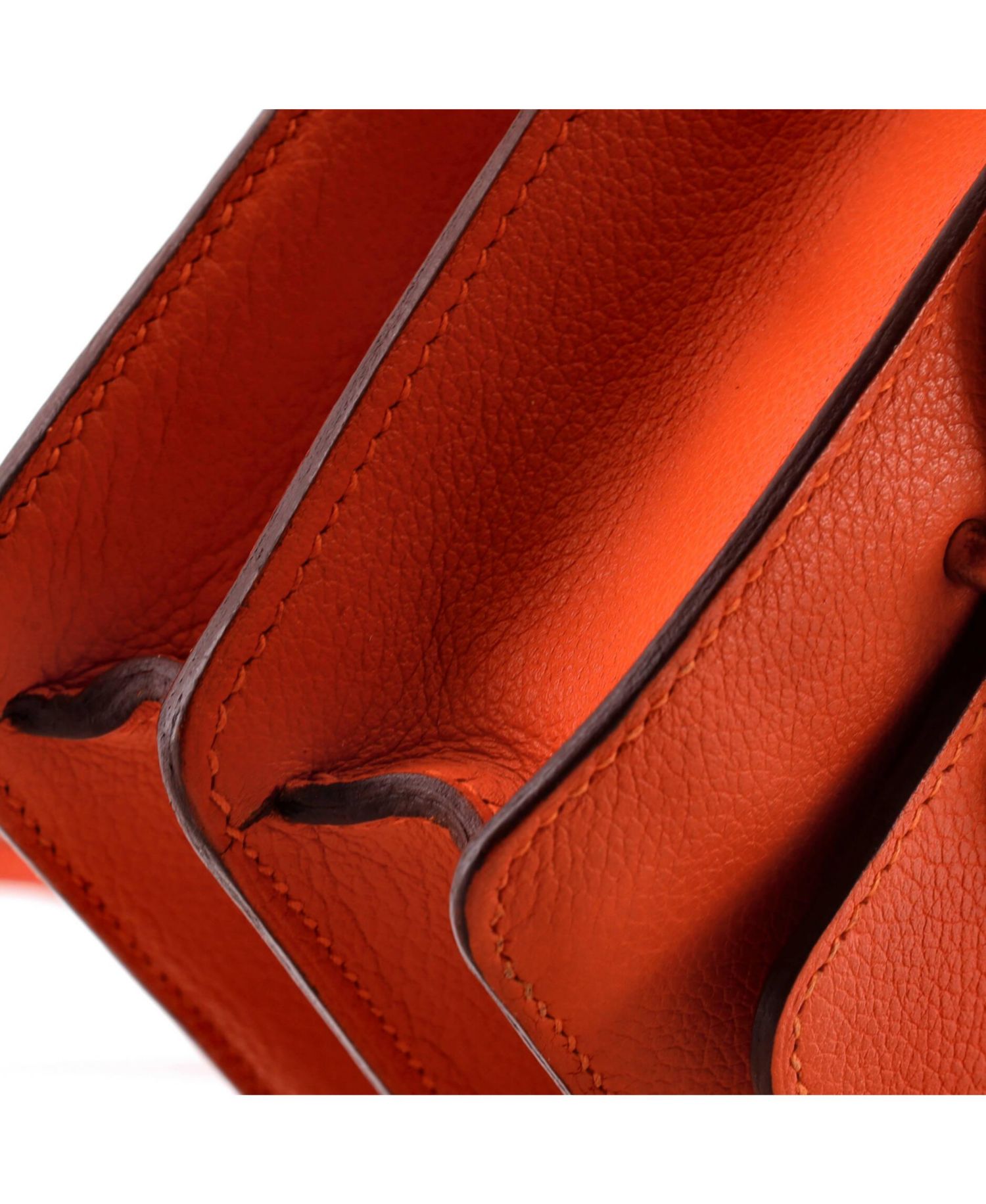 Pre-Owned Hermes 18 Roulis Bag Evercolor
