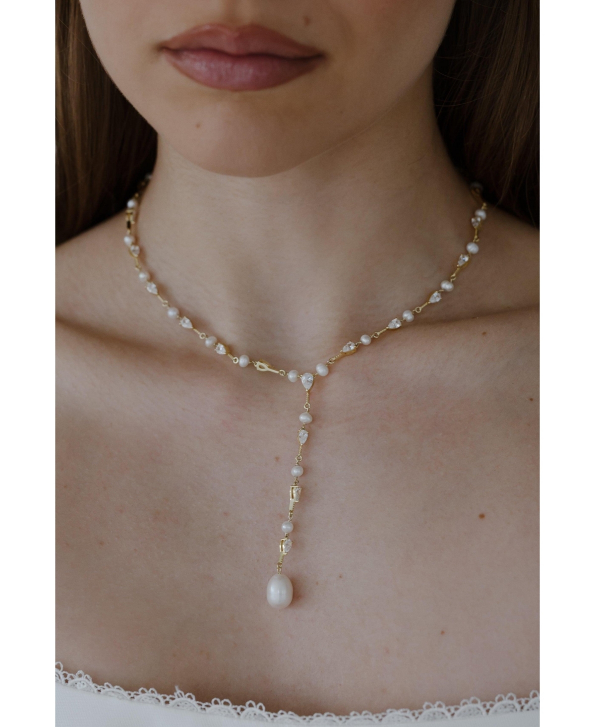 Untamed Petals Siren Freshwater Pearl Pendant