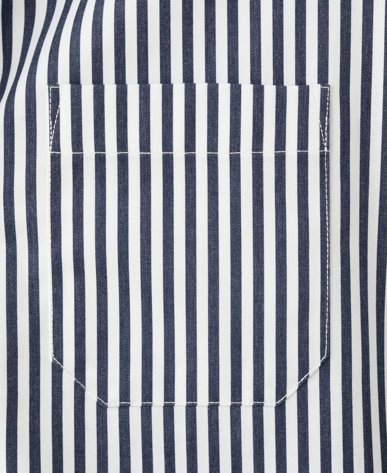 Women's Striped Long-Sleeve Button-Down Shirt
